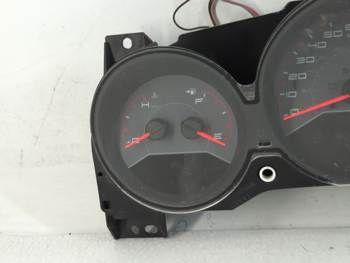 2011-2014 Dodge Avenger Instrument Cluster Speedometer Gauges P/N:P56946511AH Fits Fits 2011 2012 2013 2014 OEM Used Auto Pa