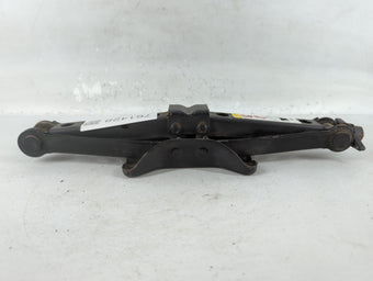 compare product 2014 Dodge Avenger Spare Scissor Car Jack