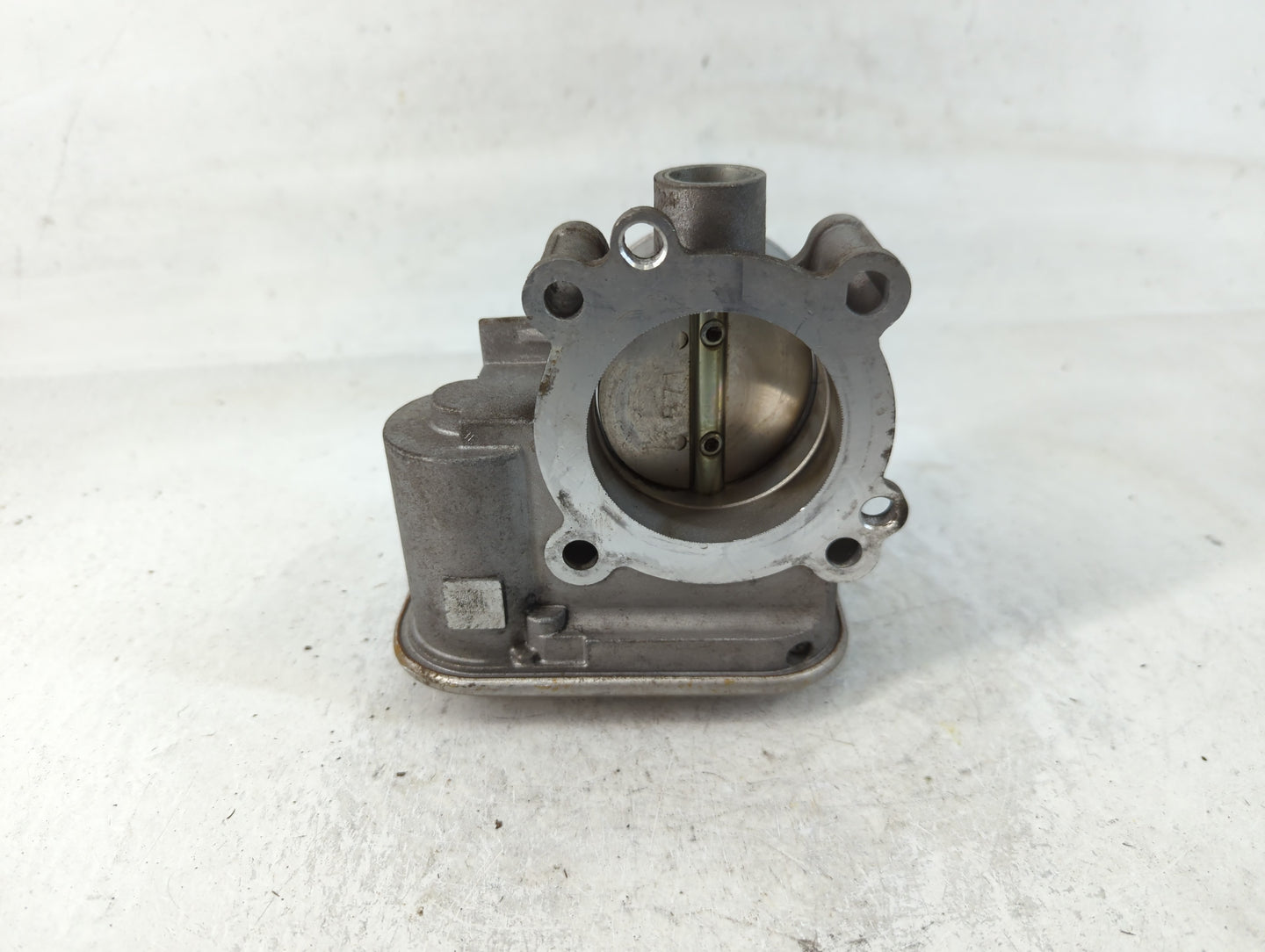 2008-2014 Dodge Avenger Throttle Body Fits Fits 2007 2008 2009 2010 2011 2012 2013 2014 2015 2016 2017 2018 OEM Used Auto Pa