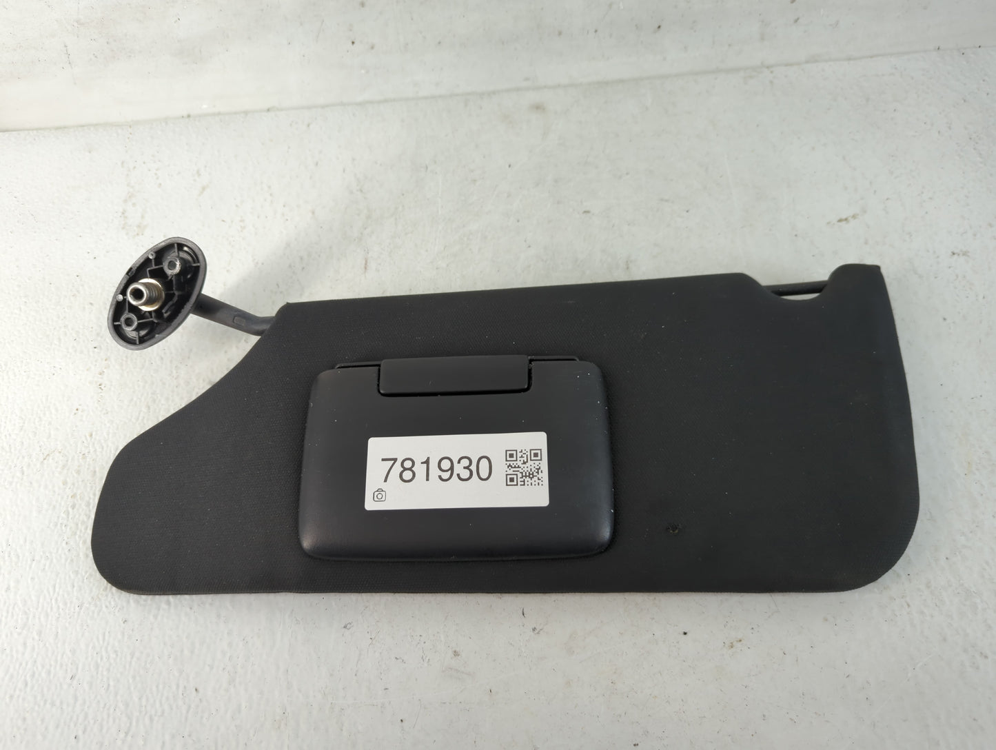 2011-2014 Dodge Avenger Sun Visor Shade Replacement Driver Left Mirror Fits Fits 2011 2012 2013 2014 OEM Used Auto Parts - O