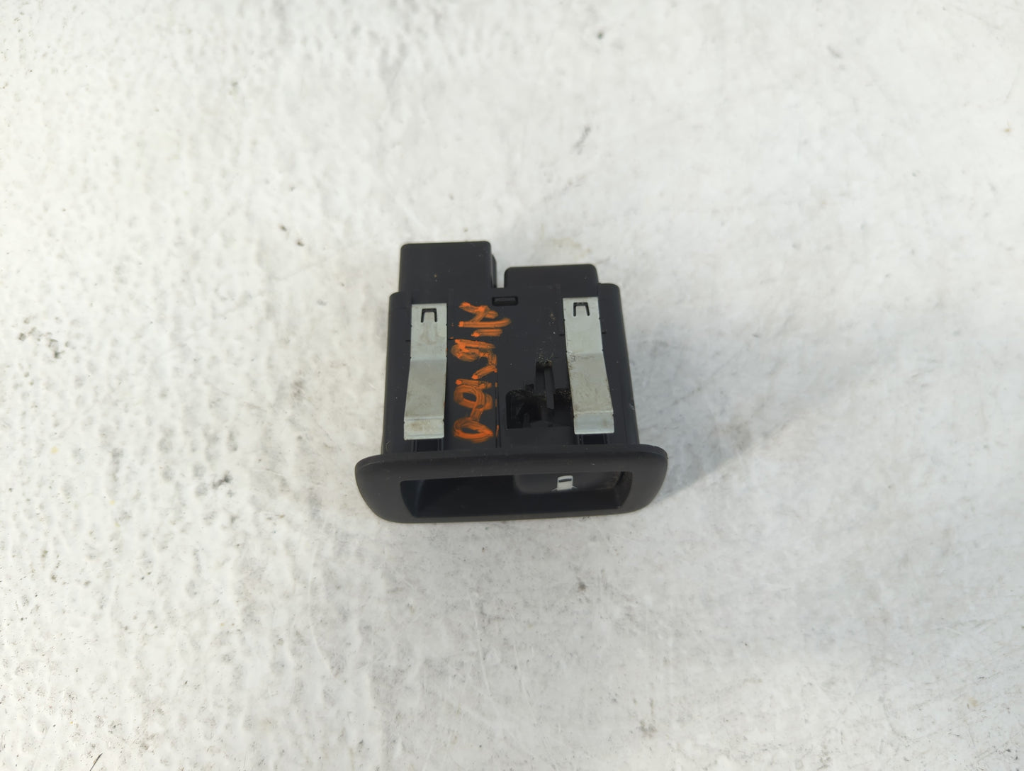 2014 Dodge Caravan Master Power Window Switch Replacement Driver Side Left P/N:68110874AB Fits OEM Used Auto Parts - Oemused