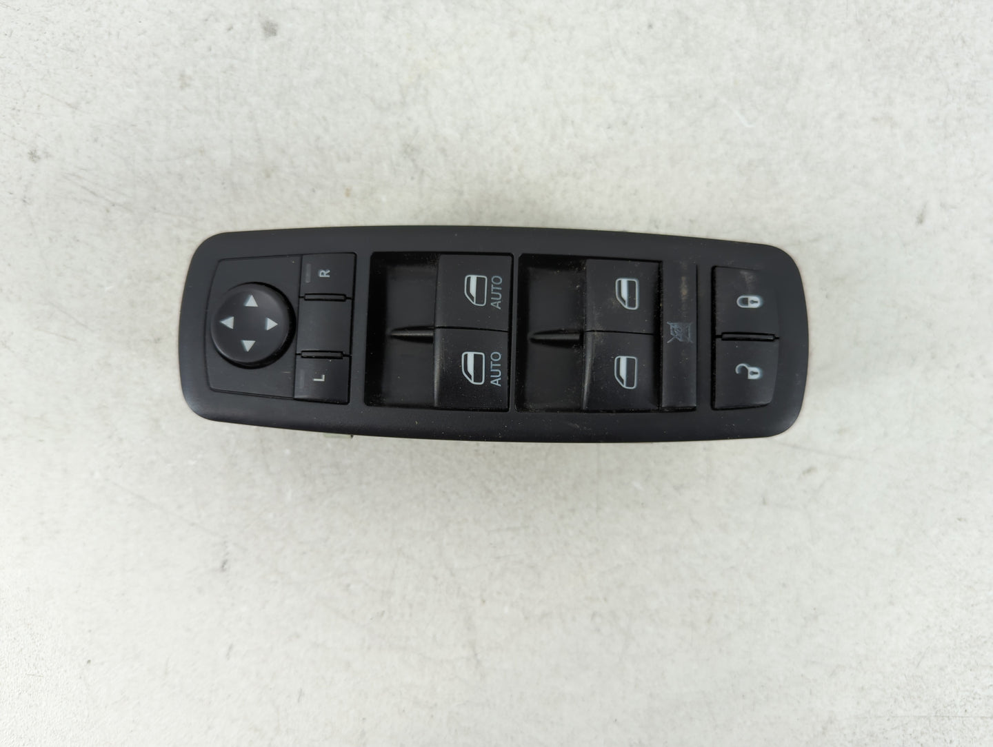 2014 Dodge Caravan Master Power Window Switch Replacement Driver Side Left P/N:68110871AA Fits OEM Used Auto Parts - Oemused