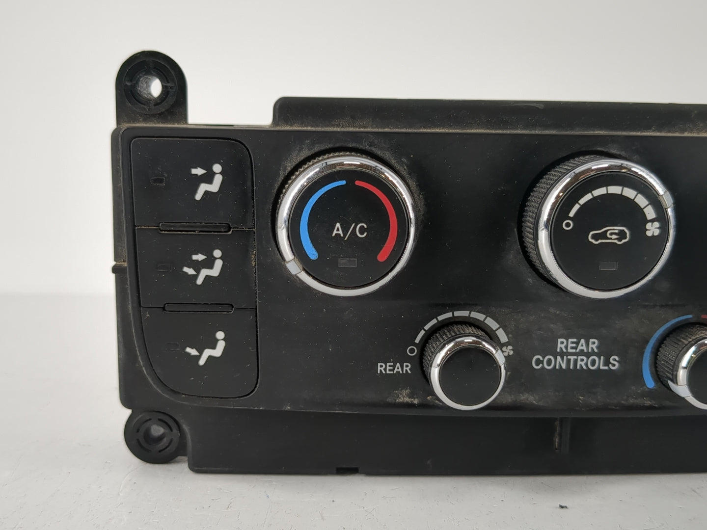 2014 Dodge Caravan Climate Control Module Temperature AC/Heater Replacement P/N:P55111240AF Fits OEM Used Auto Parts - Oemus