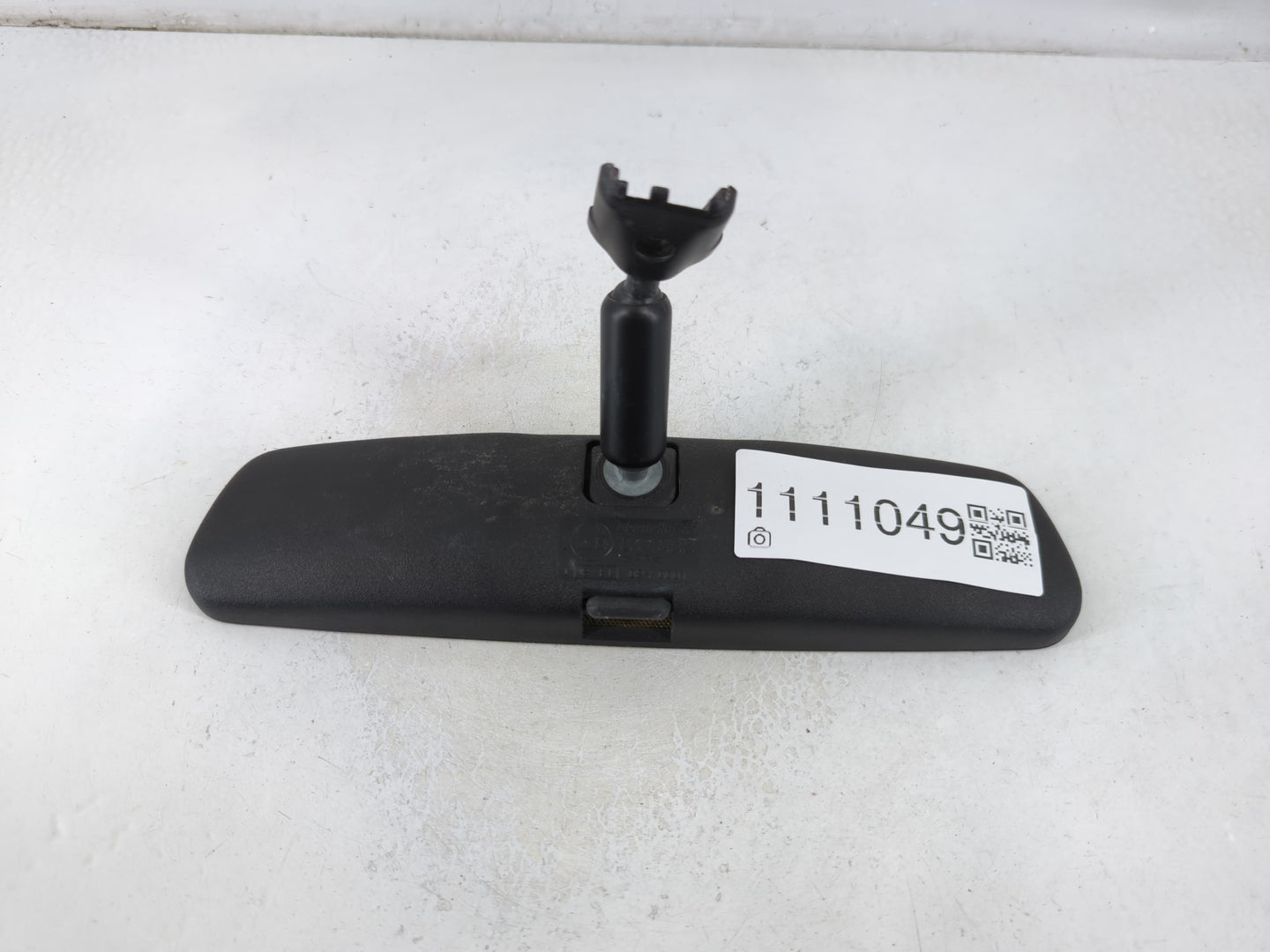 2014 Dodge Caravan Interior Rear View Mirror Replacement OEM P/N:E8011083 Fits OEM Used Auto Parts - Oemusedautoparts1.com