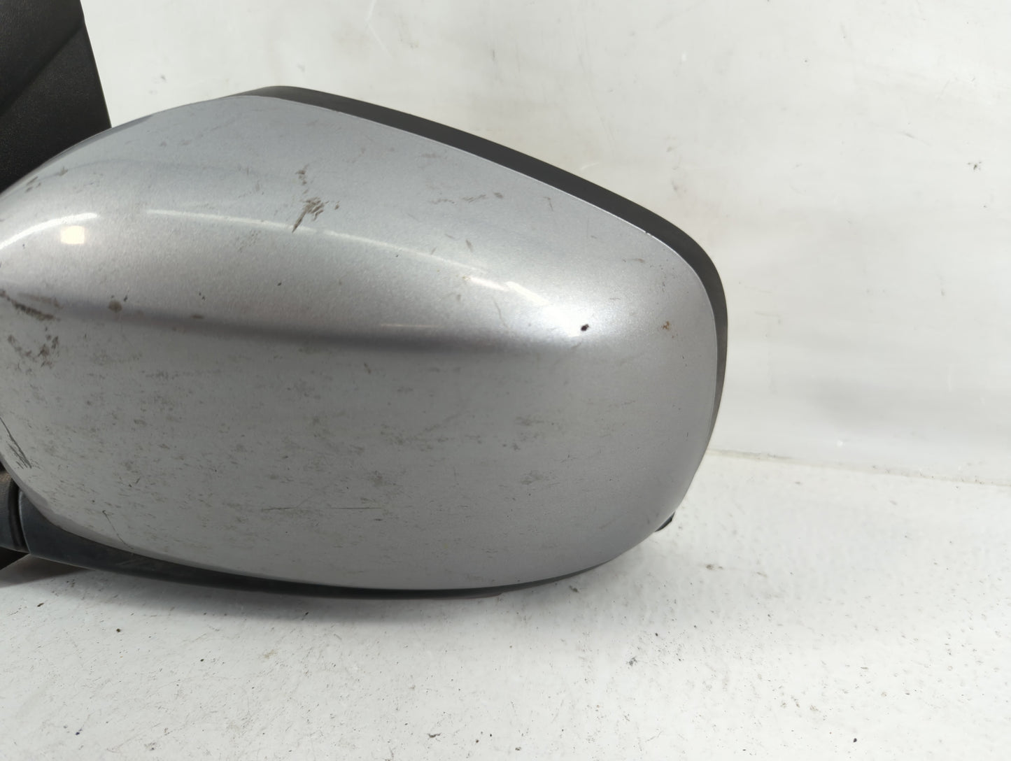 2014 Dodge Caravan Driver Side View Mirror - Left Door Mirror OEM Used - Oemusedautoparts1.com