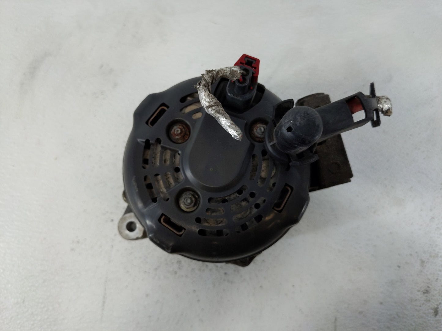 2014 Dodge Caravan Alternator Replacement Generator Charging Assembly Engine OEM P/N:P04801624AD 4201624AE Fits OEM Used Aut