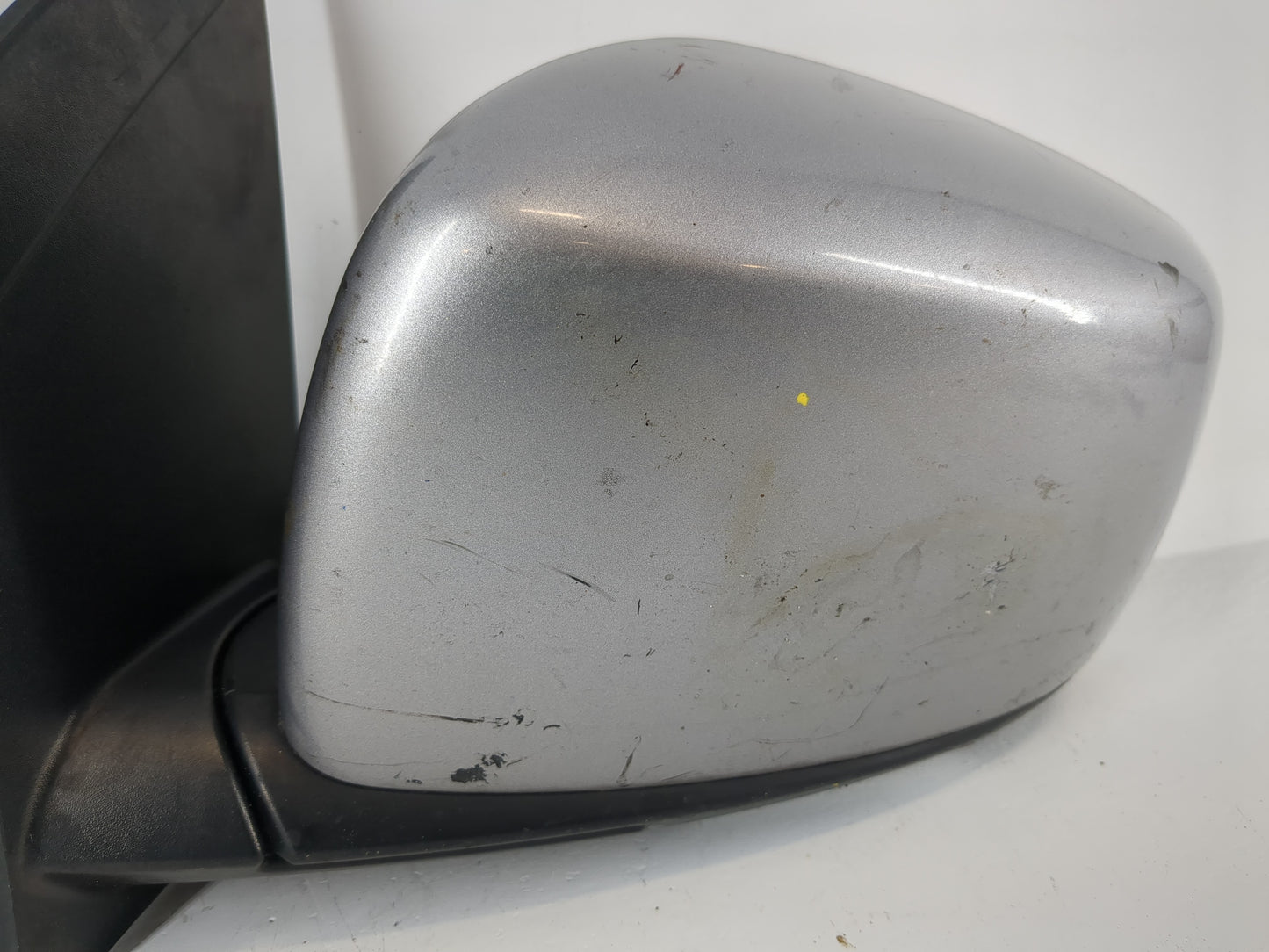 2014 Dodge Caravan Driver Side View Mirror - Left Door Mirror OEM Used - Oemusedautoparts1.com