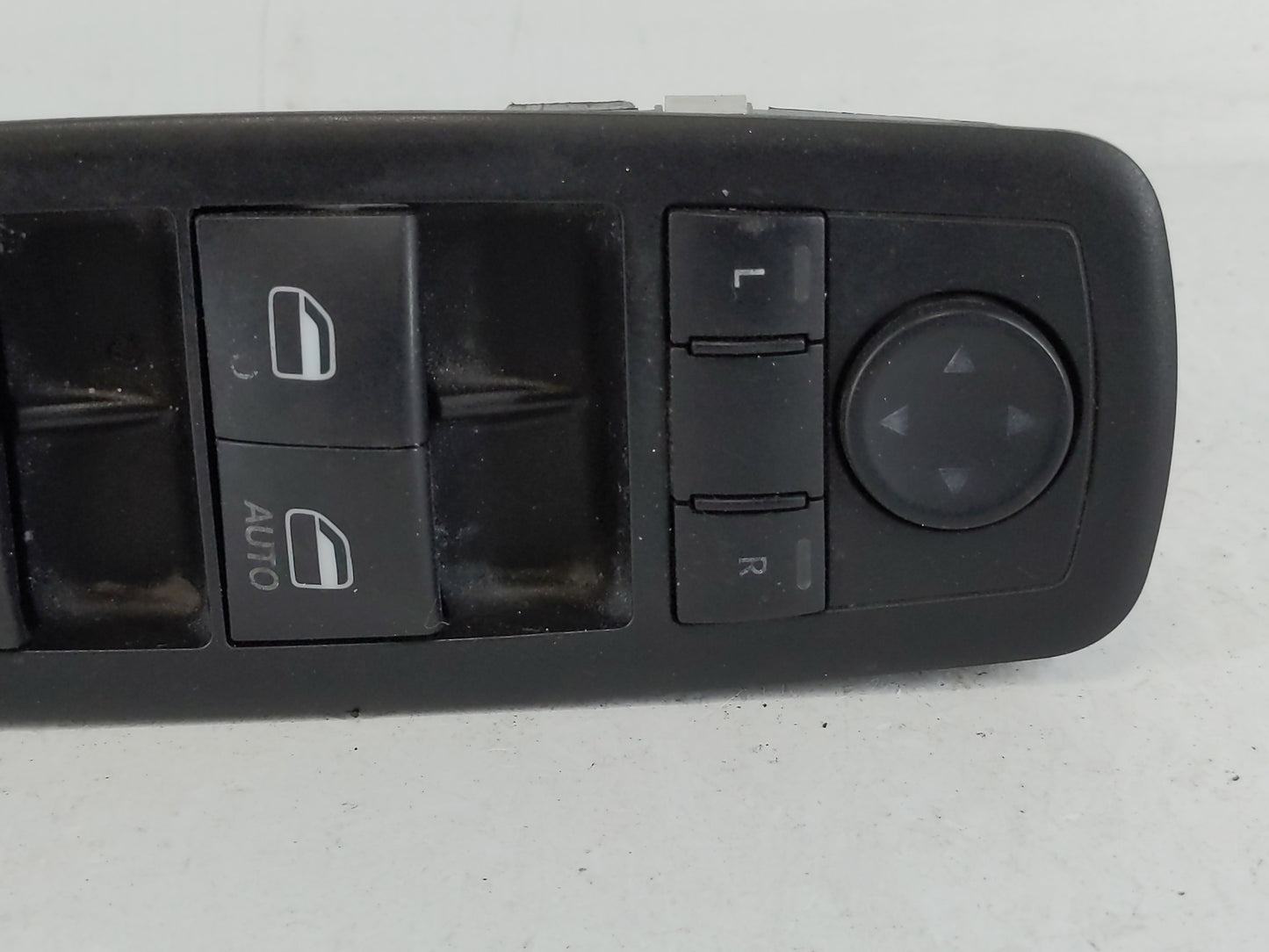 2014 Dodge Caravan Master Power Window Switch Replacement Driver Side Left P/N:68110871AA 68110866AA Fits OEM Used Auto Part