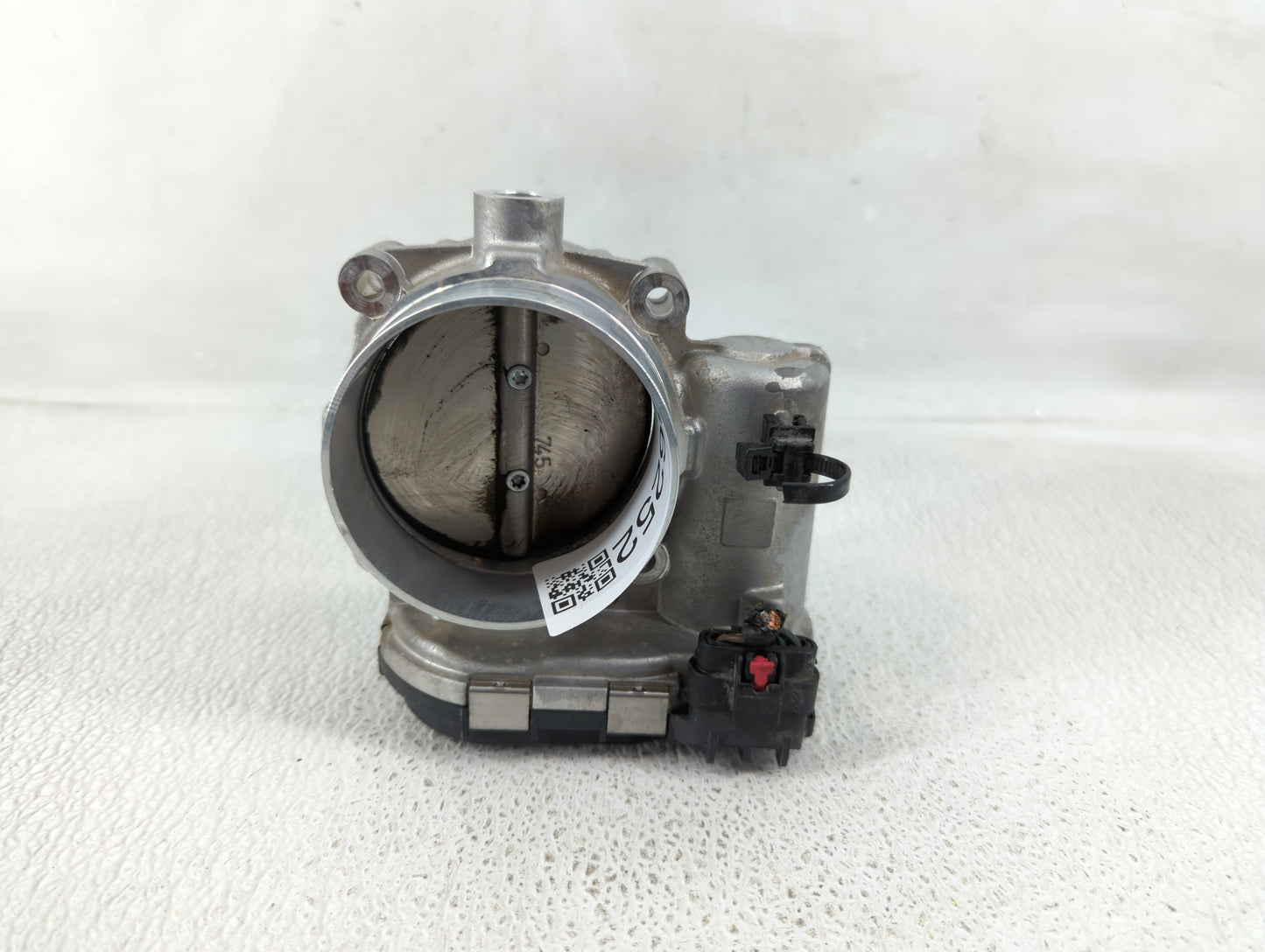 2014 Dodge Caravan Throttle Body P/N:05184349AC Fits Fits 2011 2012 2013 2015 2016 2017 2018 2019 2020 2021 2022 OEM Used Au