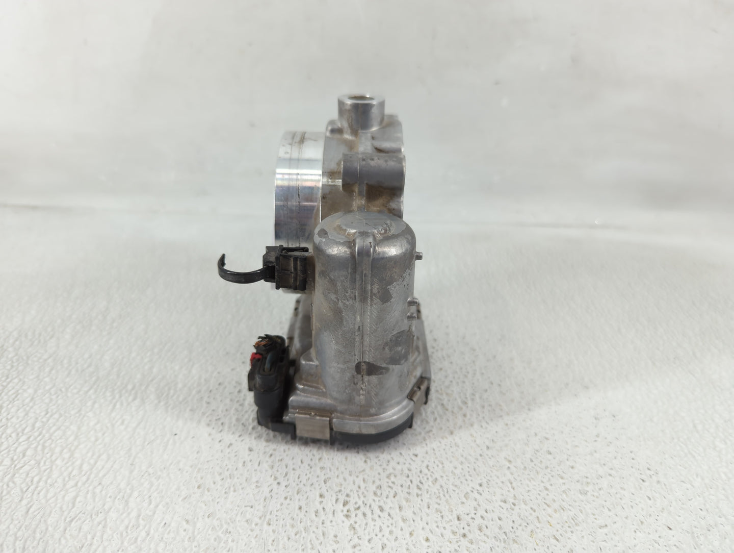 2014 Dodge Caravan Throttle Body P/N:05184349AC Fits Fits 2011 2012 2013 2015 2016 2017 2018 2019 2020 2021 2022 OEM Used Au