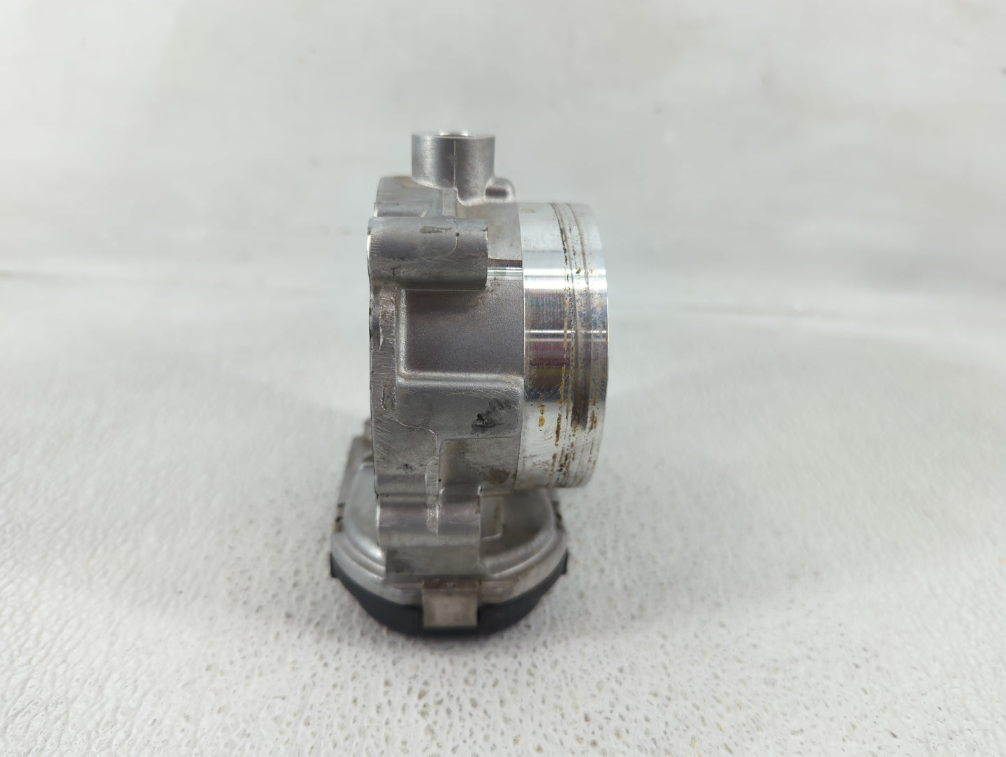 2014 Dodge Caravan Throttle Body P/N:05184349AC Fits Fits 2011 2012 2013 2015 2016 2017 2018 2019 2020 2021 2022 OEM Used Au