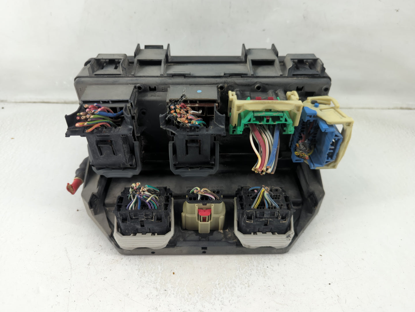 Dodge Caravan Fusebox Fuse Box Relay Module Tipm P62337-001 - Oemusedautoparts1.com