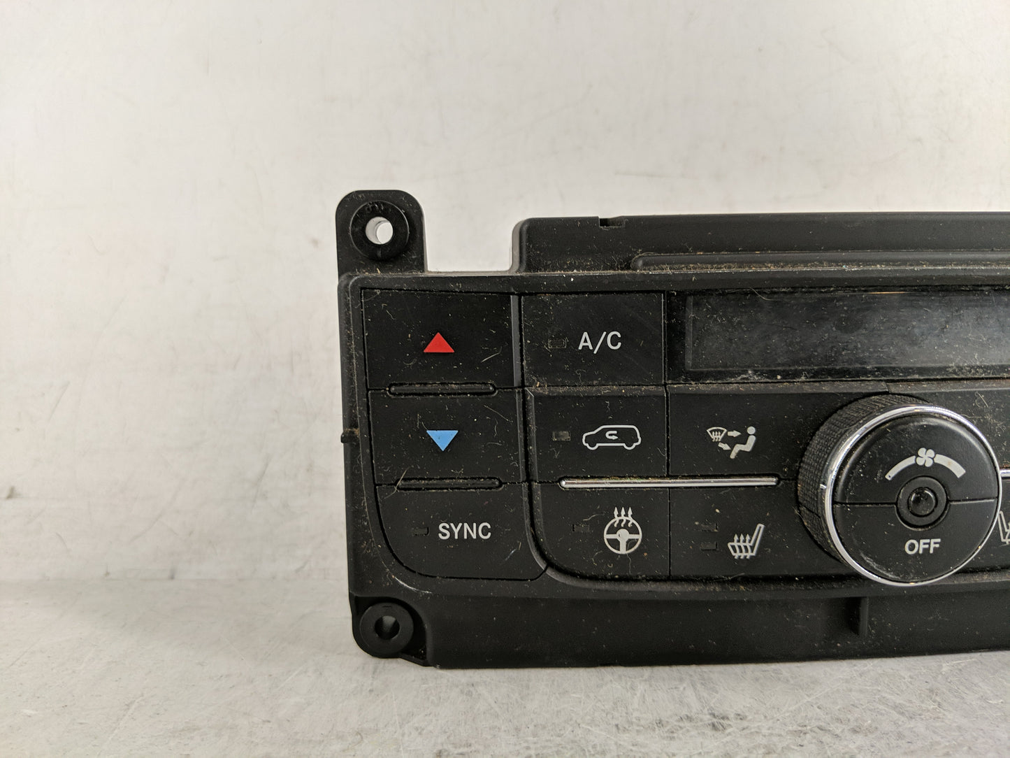 2014 Dodge Caravan Climate Control Module Temperature AC/Heater Replacement P/N:P55111367AF Fits OEM Used Auto Parts - Oemus