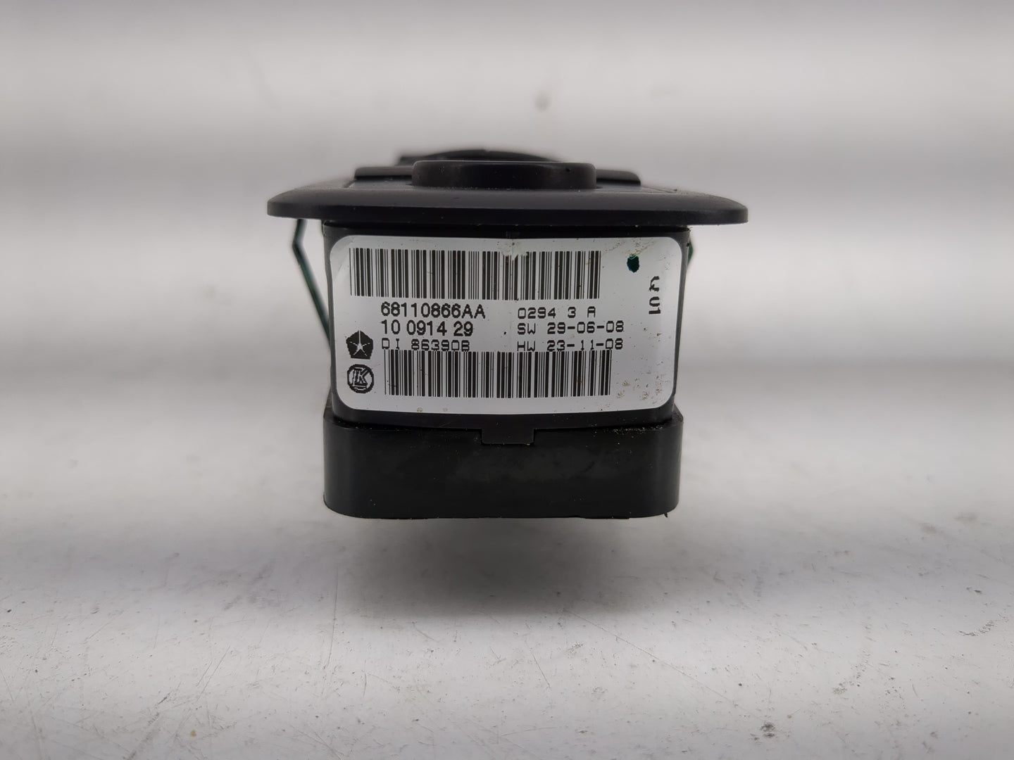2014 Dodge Caravan Master Power Window Switch Replacement Driver Side Left P/N:68110866AA Fits OEM Used Auto Parts - Oemused