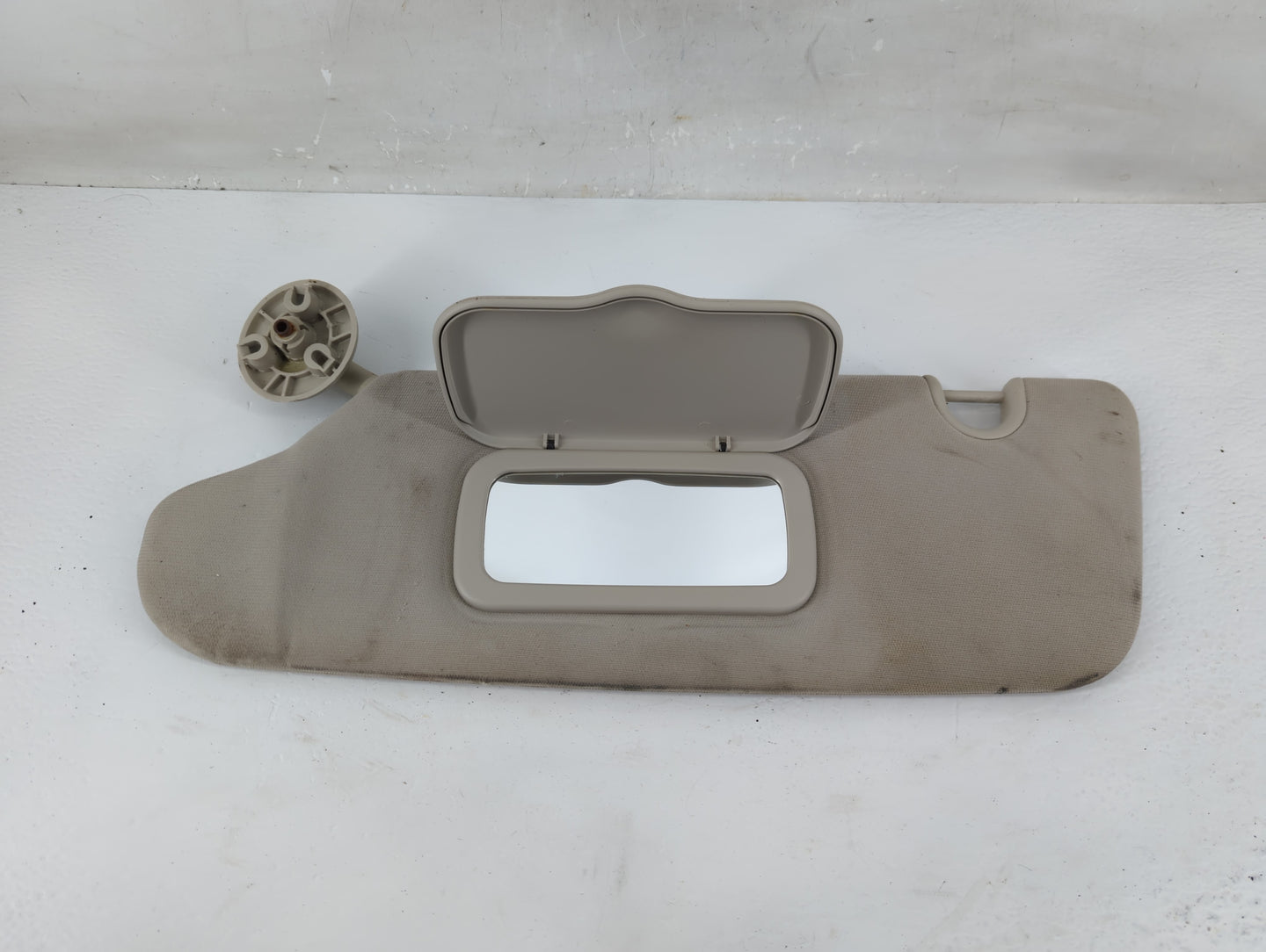 2014 Dodge Caravan Sun Visor Shade Replacement Driver Left Mirror Fits Fits 2011 2012 2013 2015 2016 2017 2018 2019 2020 OEM