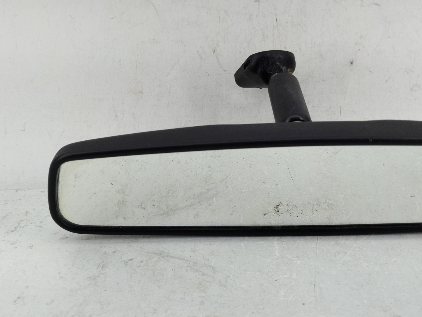 2014 Dodge Caravan Interior Rear View Mirror Replacement OEM P/N:E8011083 Fits OEM Used Auto Parts - Oemusedautoparts1.com