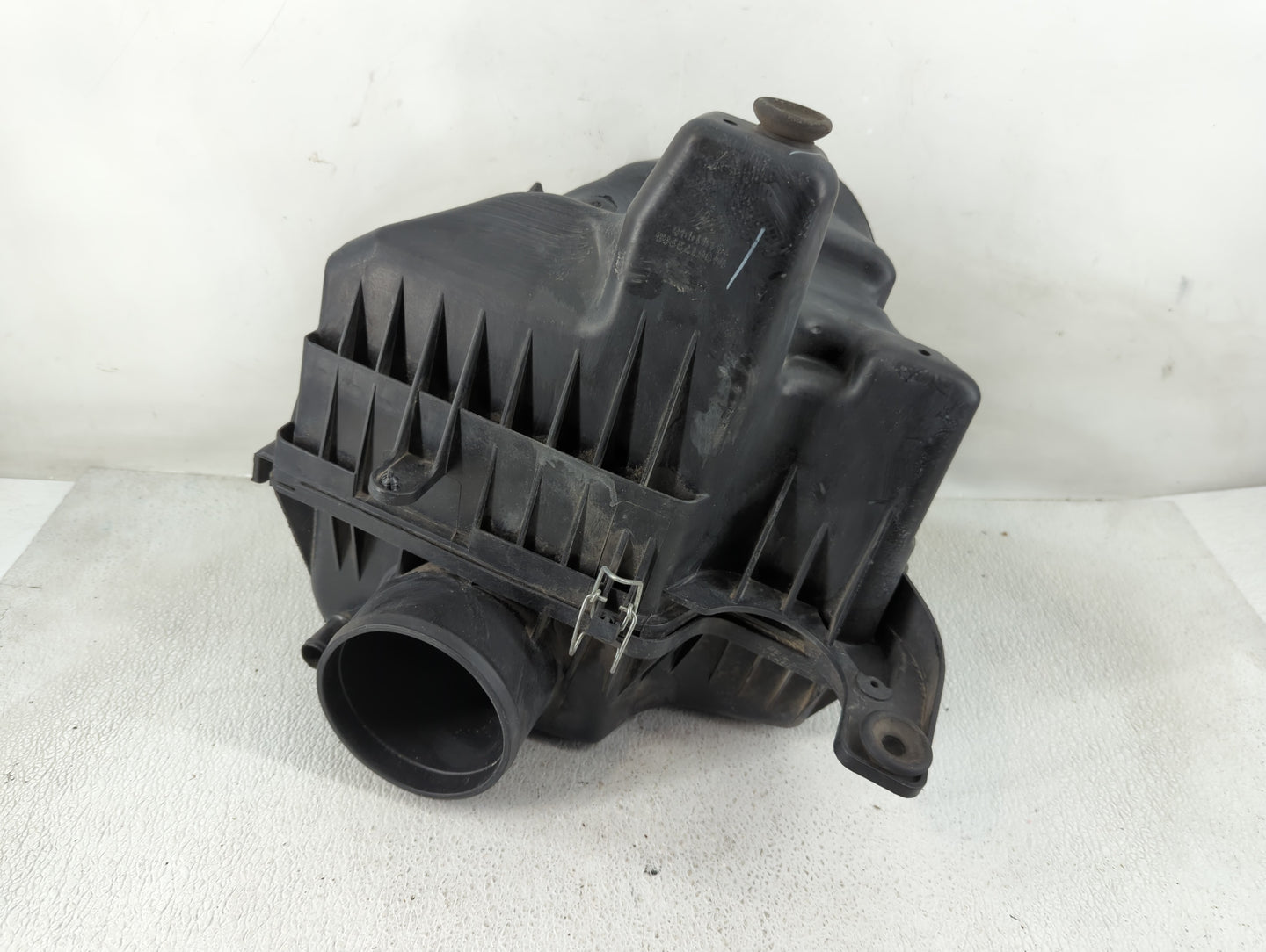 Dodge Caravan Air Cleaner Intake-duct Hose Tube - Oemusedautoparts1.com