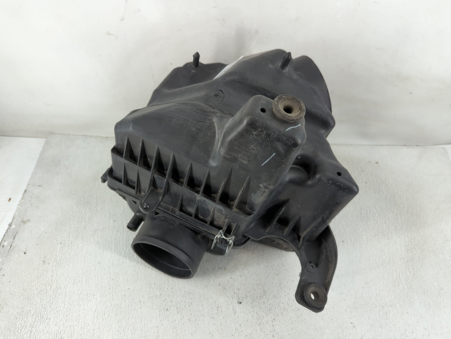 Dodge Caravan Air Cleaner Intake-duct Hose Tube - Oemusedautoparts1.com
