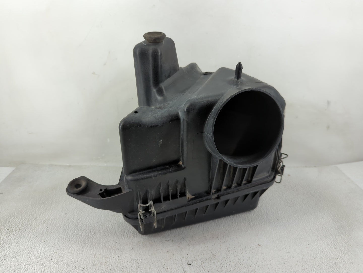Dodge Caravan Air Cleaner Intake-duct Hose Tube - Oemusedautoparts1.com
