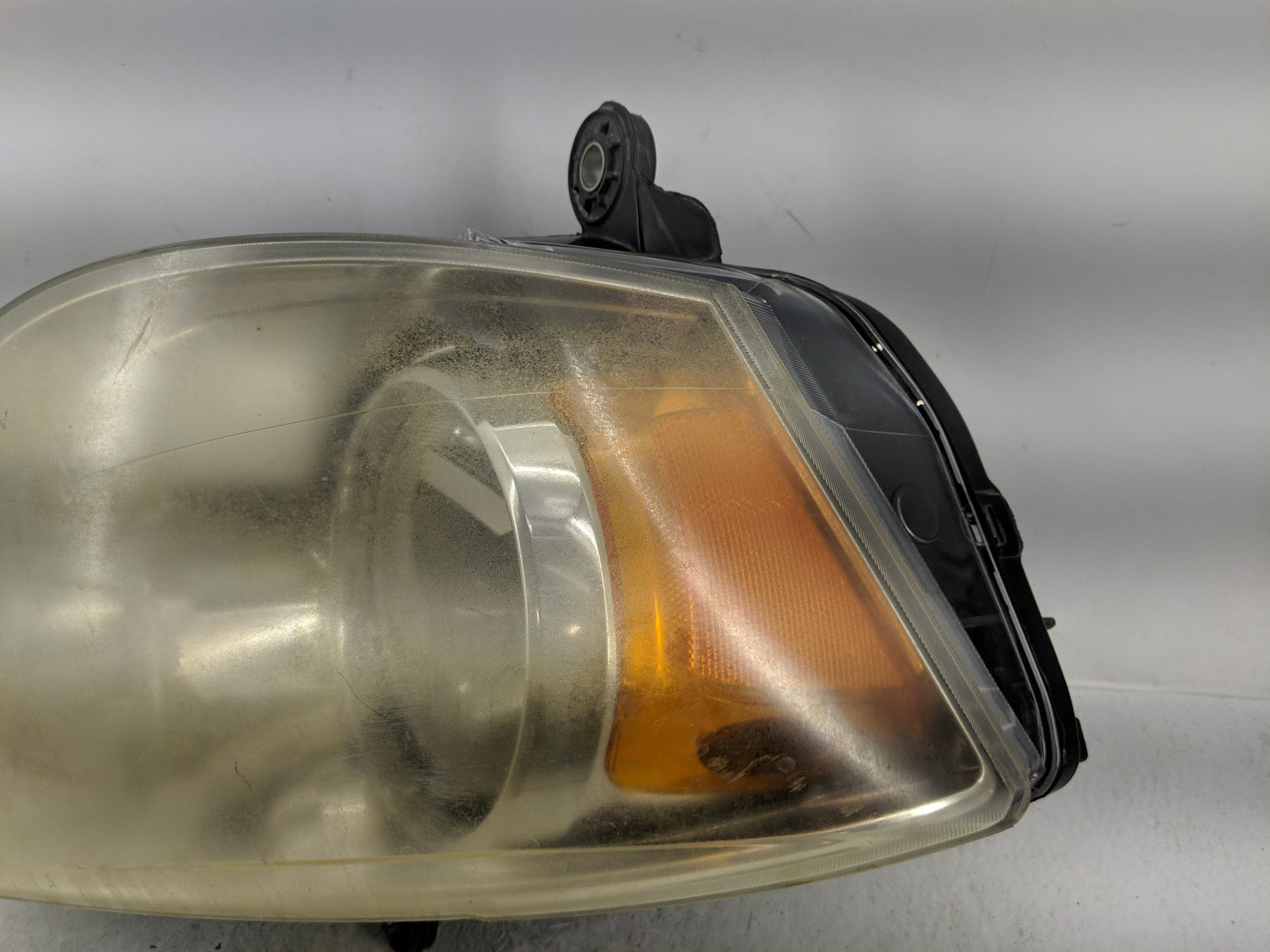 Dodge Caravan Driver Left Oem Head Light Headlight Lamp - Oemusedautoparts1.com