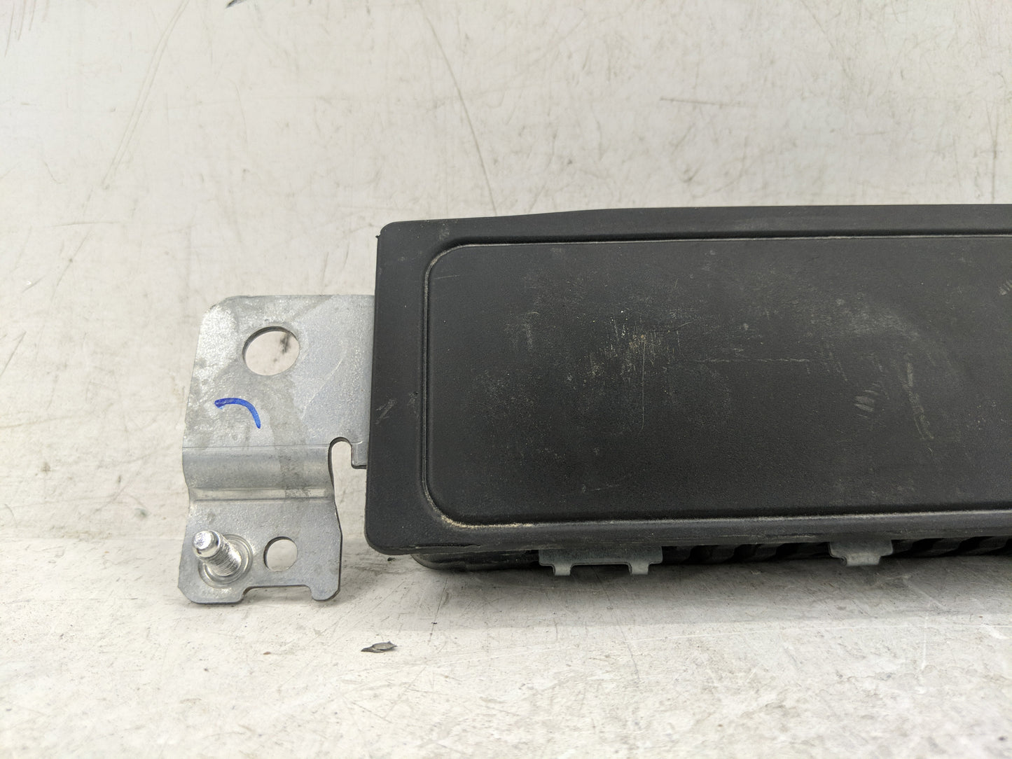 Dodge Caravan Air Bag Driver Left Knee Oem Absolute Black - Oemusedautoparts1.com