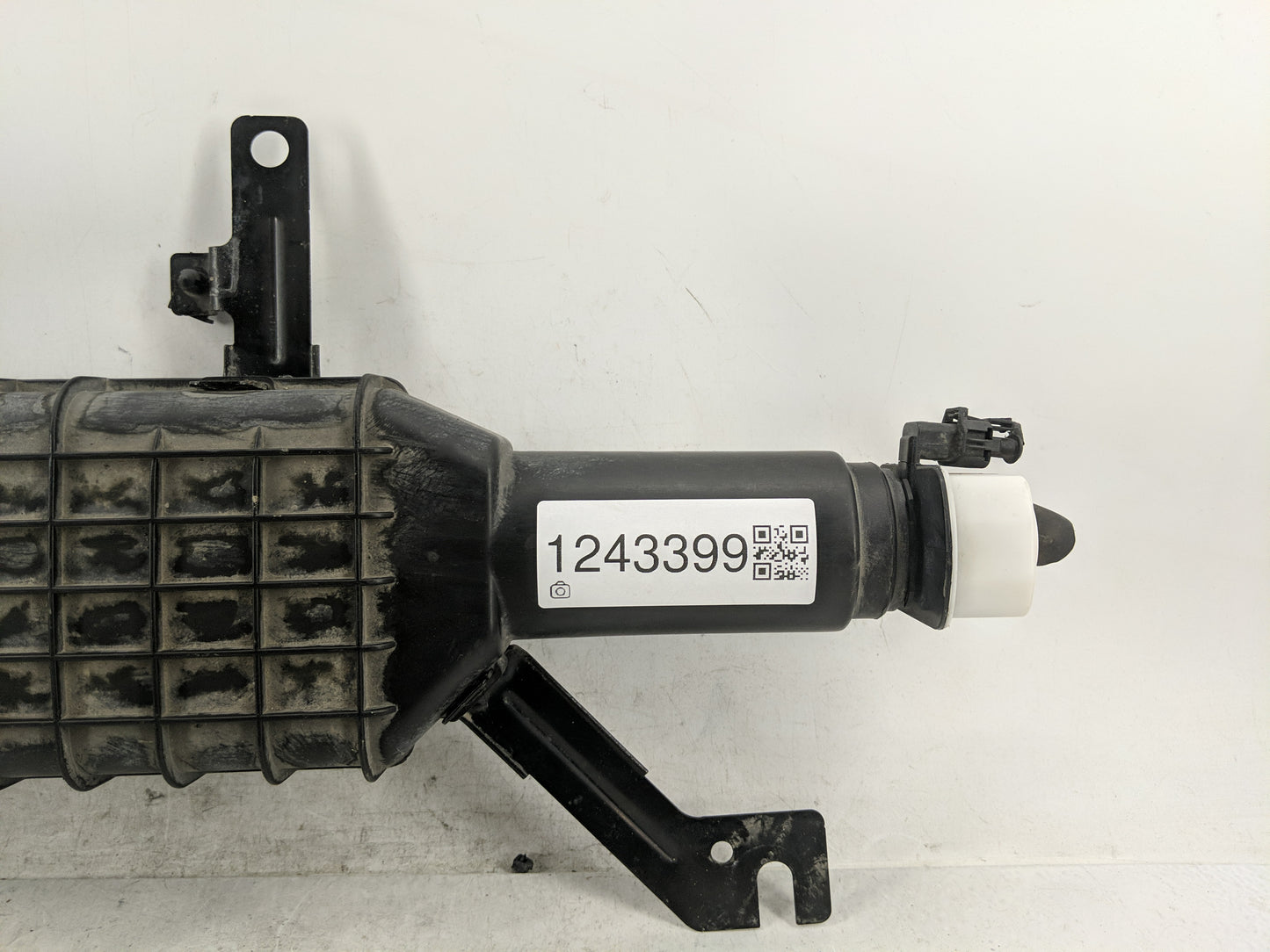 2014 Dodge Caravan Fuel Vapor Charcoal Canister 1243399 - Oemusedautoparts1.com