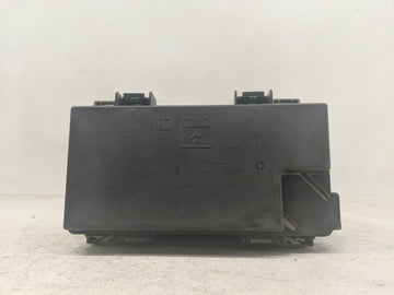 2014 Dodge Caravan Fusebox Fuse Box Panel Relay Module Fits OEM Used Auto Parts - Oemusedautoparts1.com