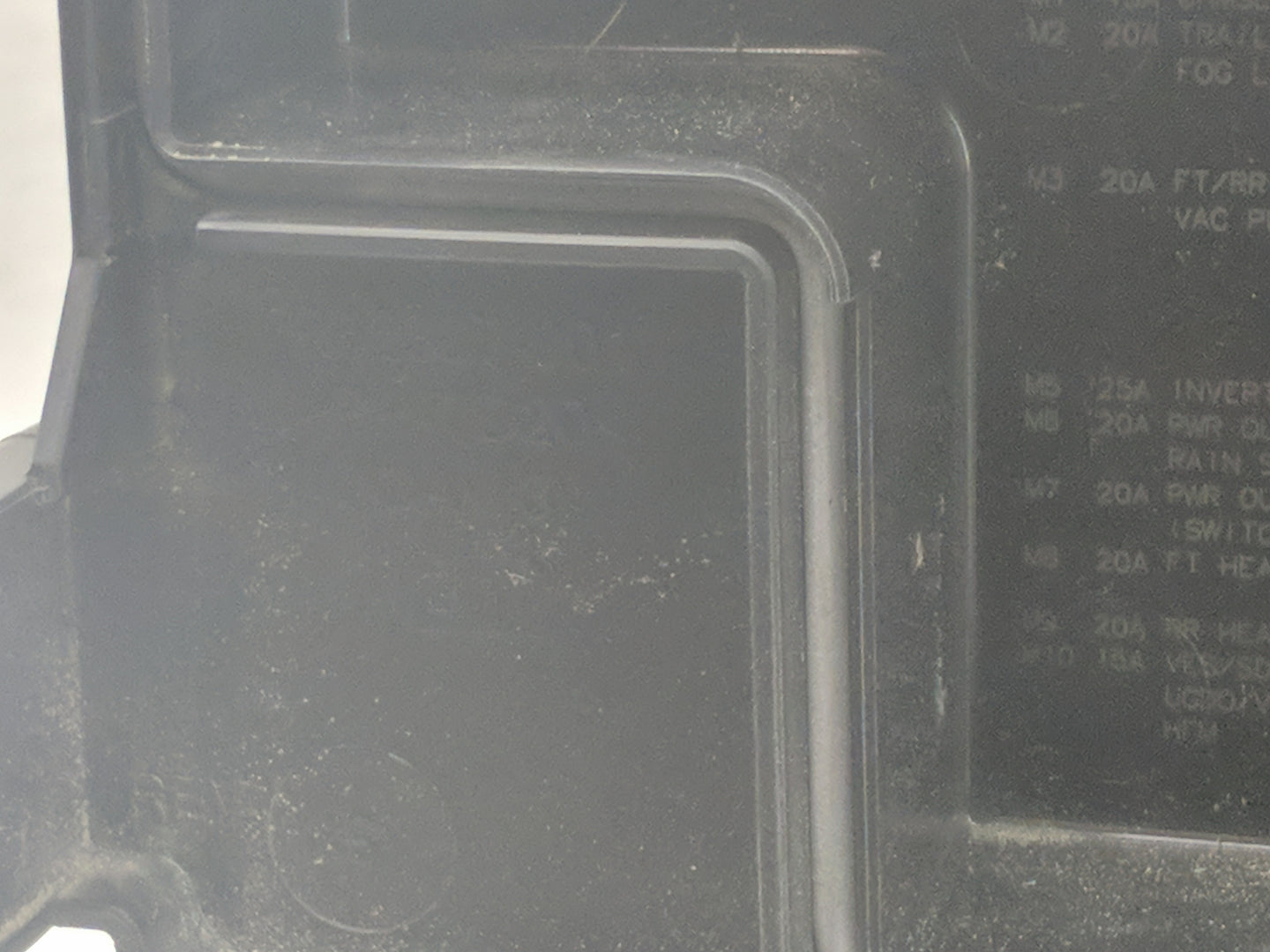 2014 Dodge Caravan Fusebox Fuse Box Panel Relay Module Fits OEM Used Auto Parts - Oemusedautoparts1.com