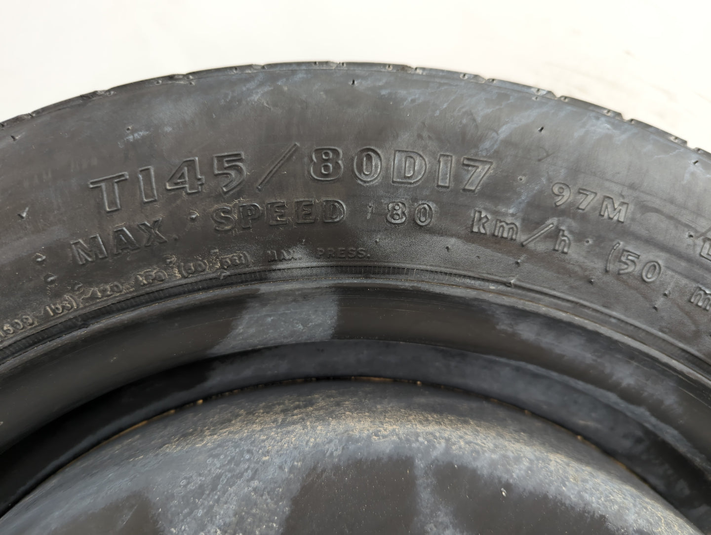 2014 Dodge Caravan Spare Donut Tire Wheel Rim Oem - Oemusedautoparts1.com