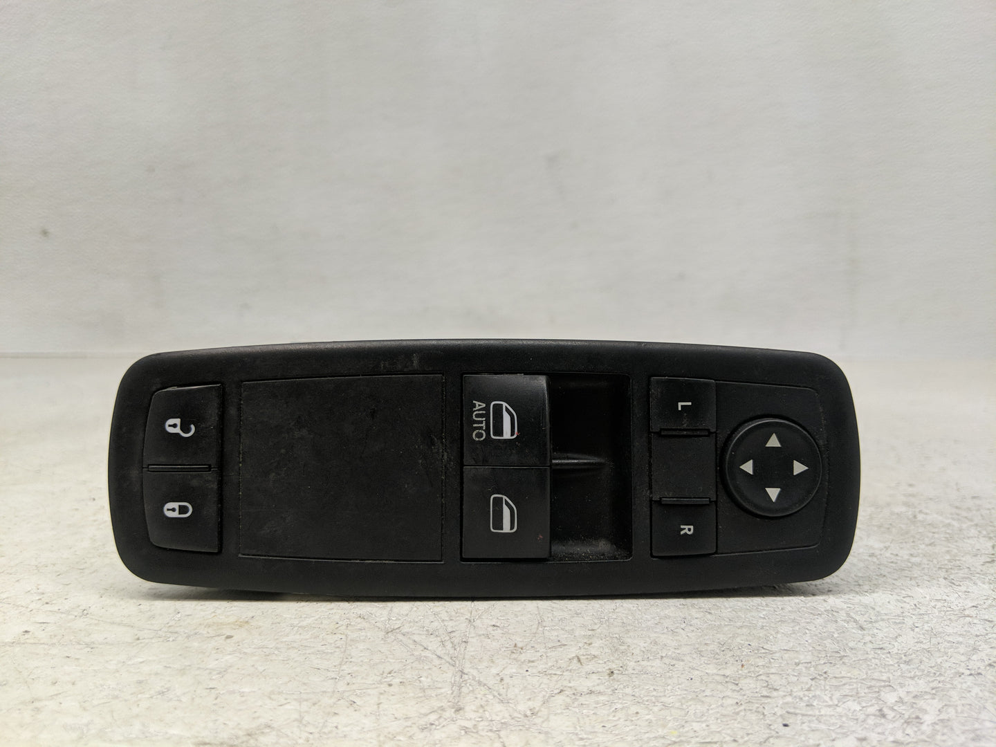 2014 Dodge Caravan Master Power Window Switch Replacement Driver Side Left P/N:68110870AB 68110870AA Fits Fits 2012 2013 201