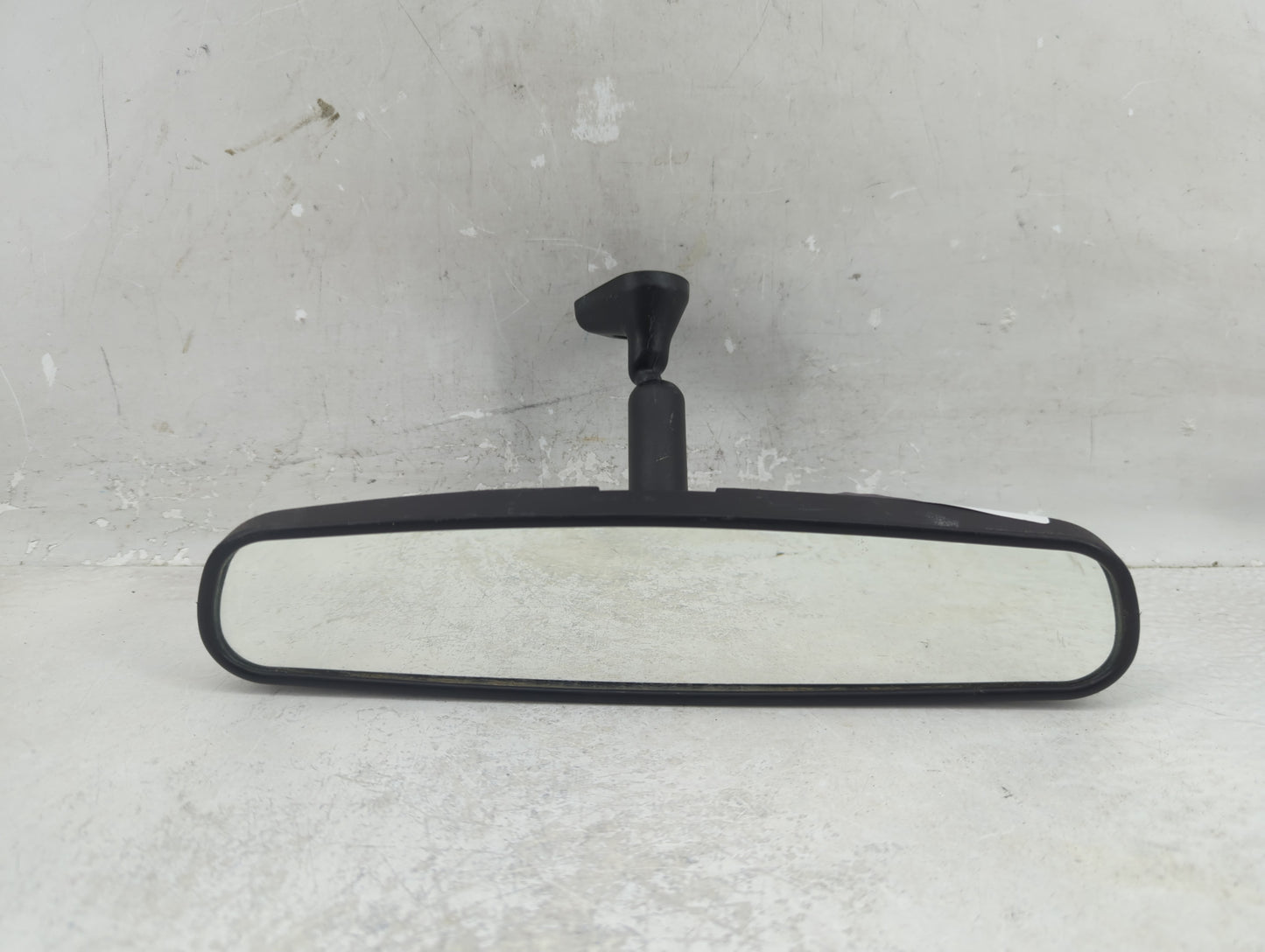 2014 Dodge Caravan Interior Rear View Mirror Replacement OEM P/N:E11045317 Fits OEM Used Auto Parts - Oemusedautoparts1.com