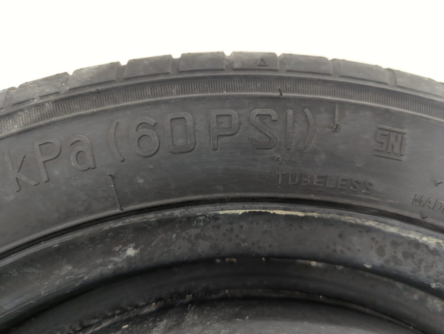 Dodge Caravan Spare Donut Tire Wheel Rim Oem - Oemusedautoparts1.com