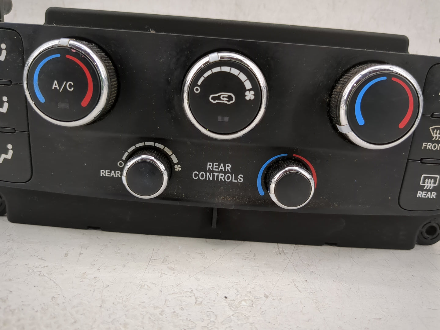 2014 Dodge Caravan Climate Control Module Temperature AC/Heater Replacement P/N:P55111240AF Fits OEM Used Auto Parts - Oemus