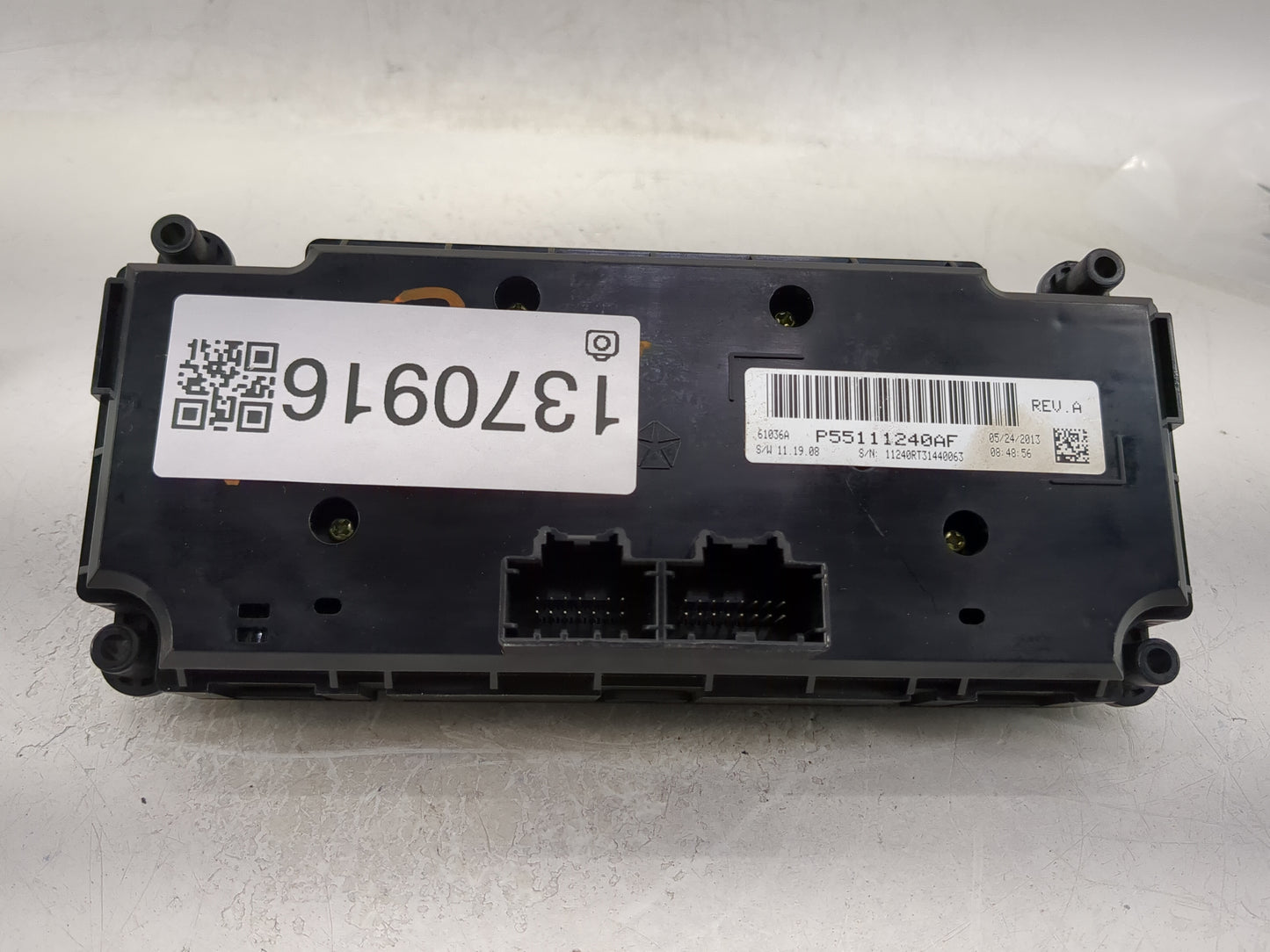 2014 Dodge Caravan Climate Control Module Temperature AC/Heater Replacement P/N:P55111240AF Fits OEM Used Auto Parts - Oemus