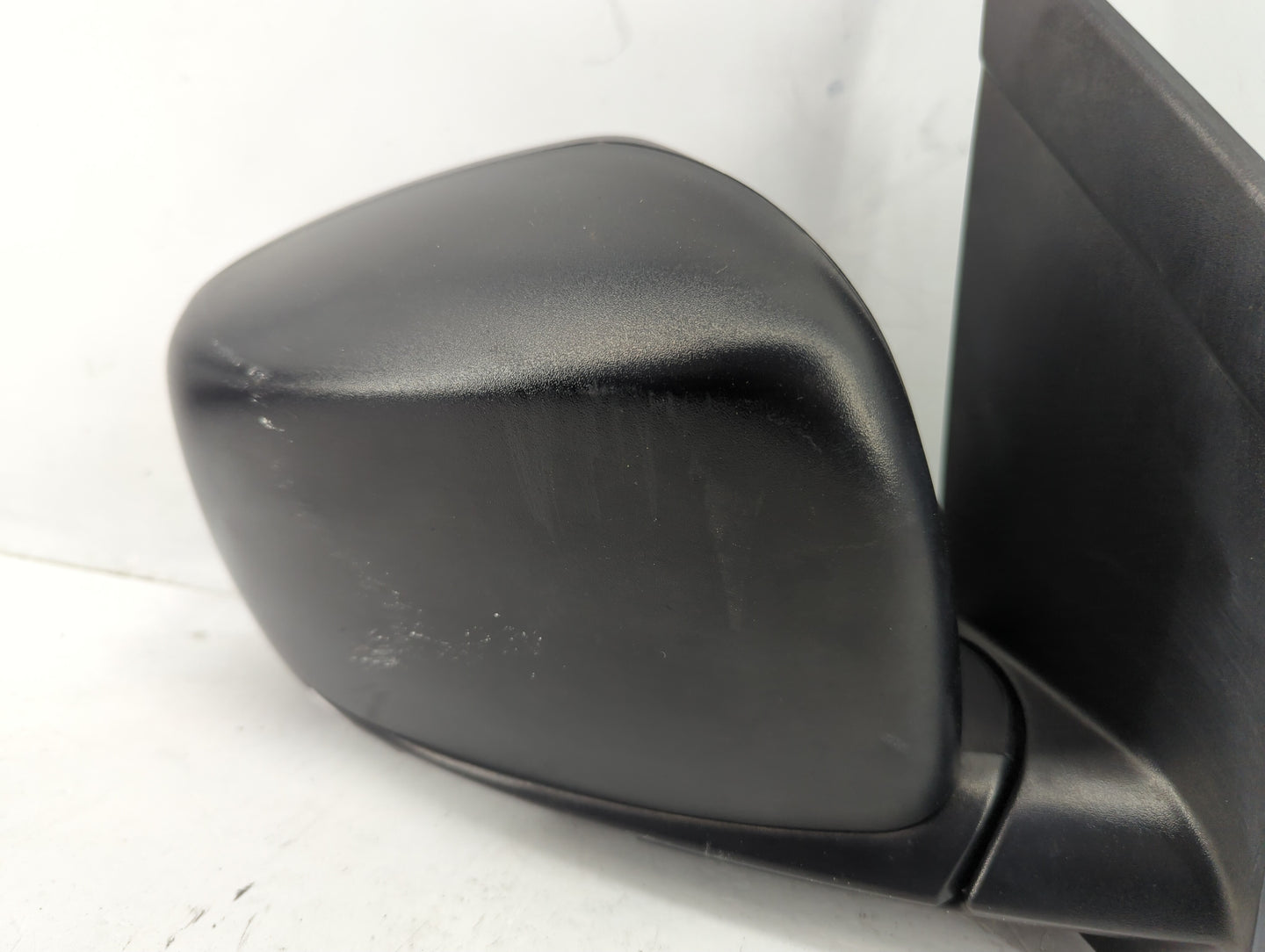 2014 Dodge Caravan Passenger Side View Mirror - Right Door Mirror OEM Used - Oemusedautoparts1.com