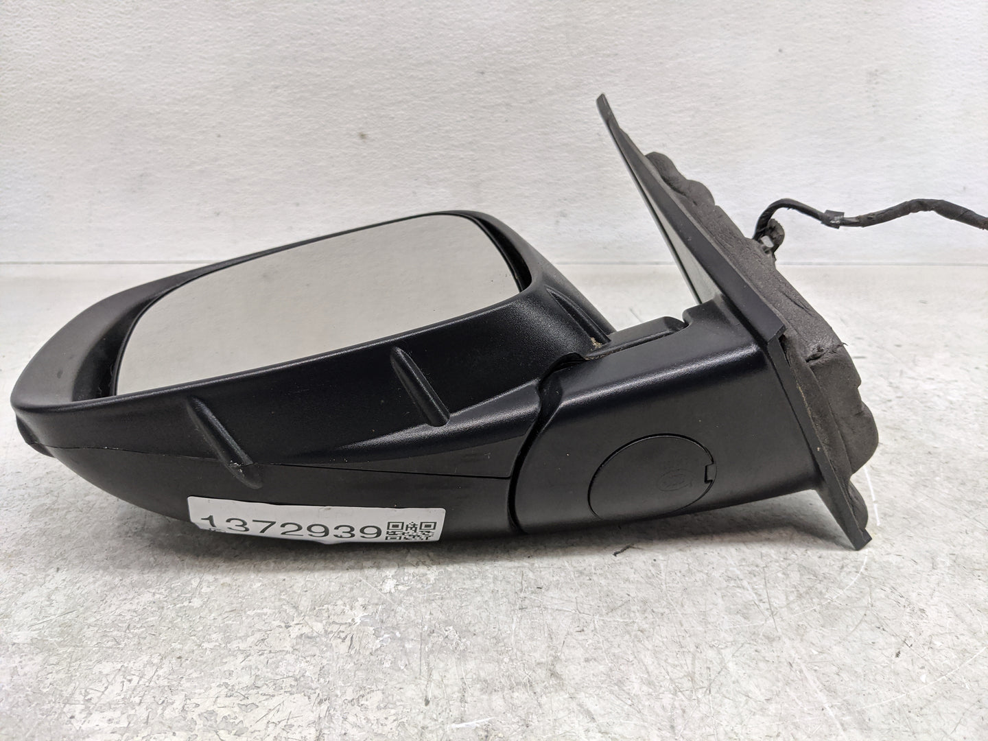 2014 Dodge Caravan Driver Side View Mirror - Left Door Mirror OEM Used - Oemusedautoparts1.com
