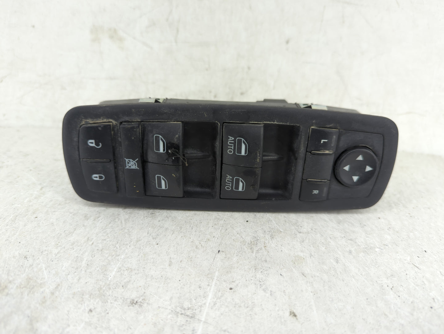 2014 Dodge Caravan Master Power Window Switch Replacement Driver Side Left P/N:68298871AA Fits OEM Used Auto Parts - Oemused