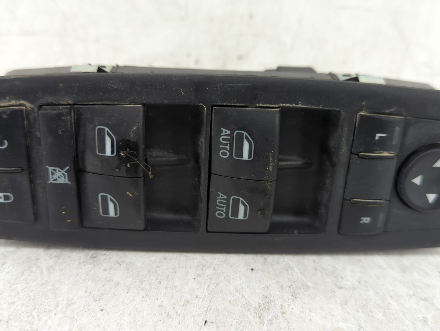 2014 Dodge Caravan Master Power Window Switch Replacement Driver Side Left P/N:68298871AA Fits OEM Used Auto Parts - Oemused