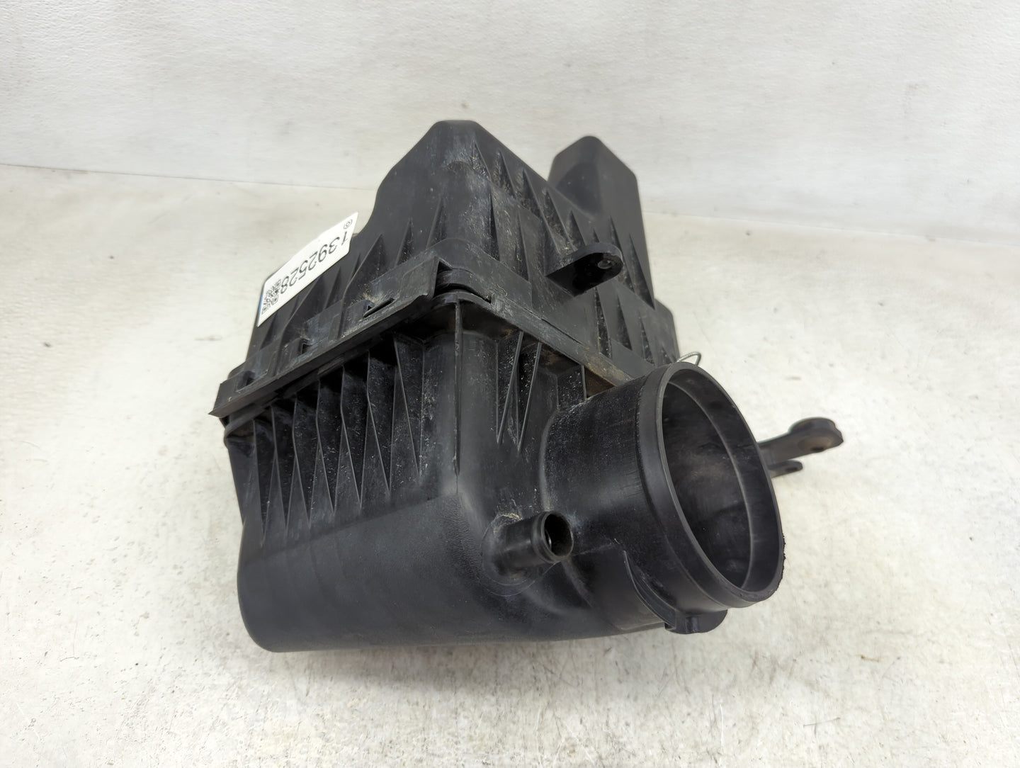 Dodge Caravan Air Cleaner Intake-duct Hose Tube 1392528 - Oemusedautoparts1.com