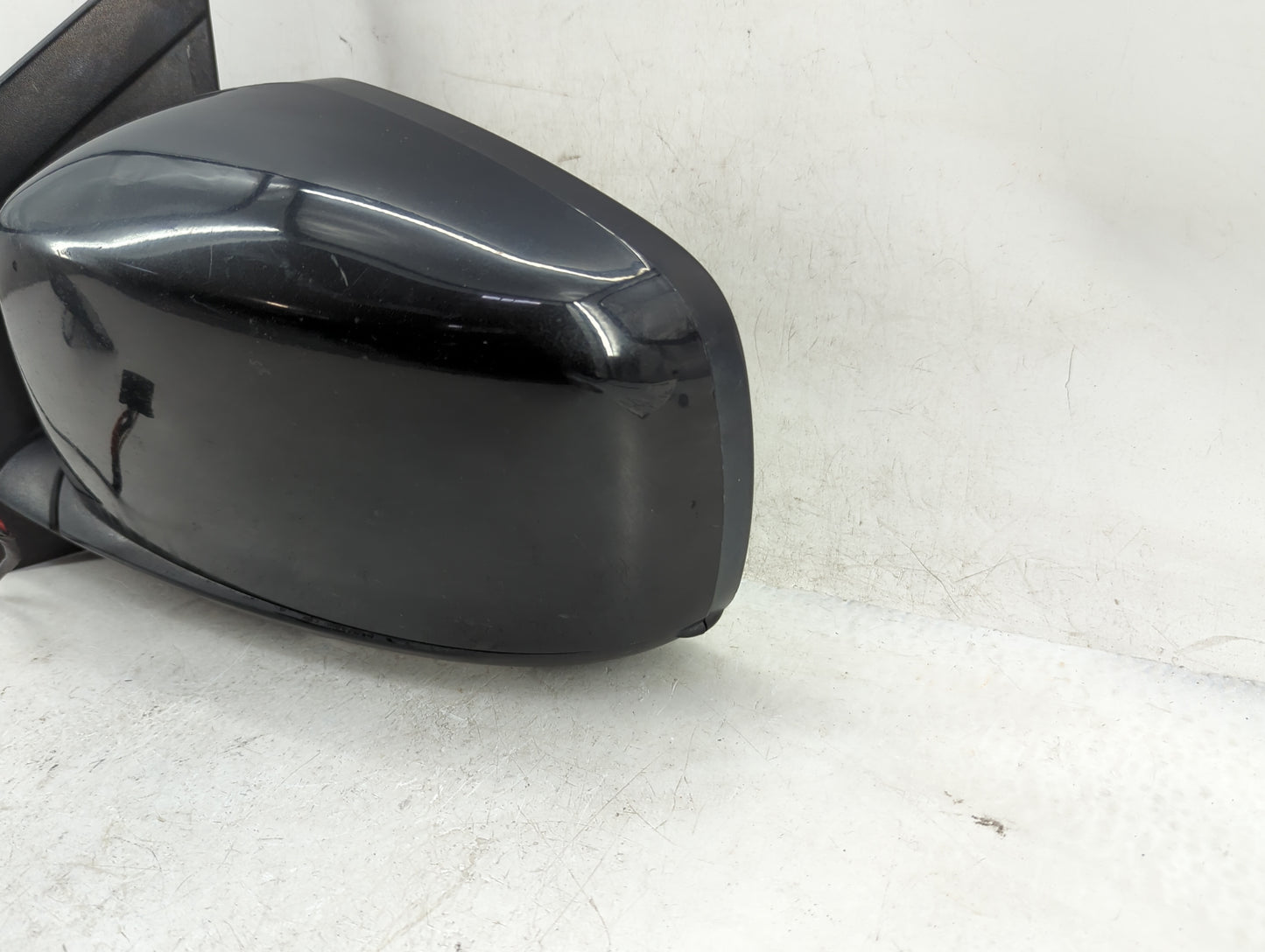 2014 Dodge Caravan Driver Side View Mirror - Left Door Mirror OEM Used - Oemusedautoparts1.com