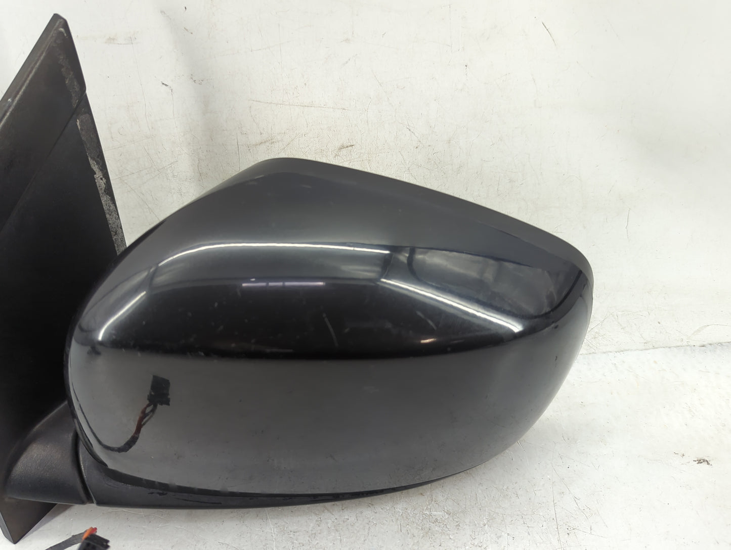 2014 Dodge Caravan Driver Side View Mirror - Left Door Mirror OEM Used - Oemusedautoparts1.com
