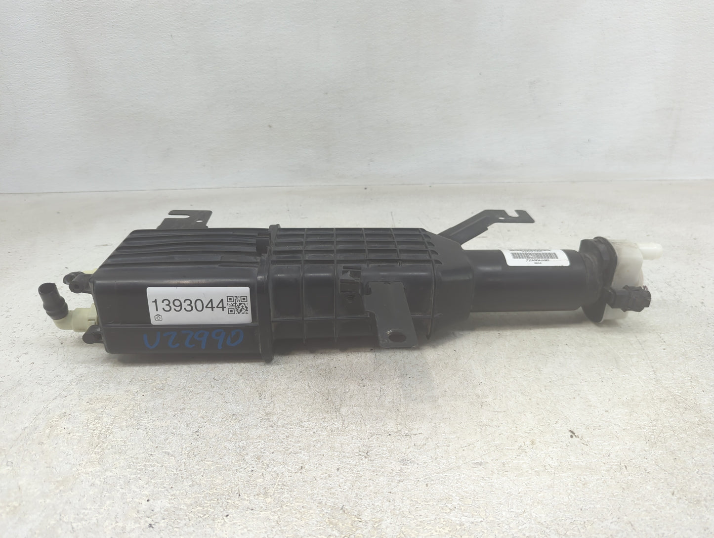 2014 Dodge Caravan Fuel Vapor Charcoal Canister 1393044 - Oemusedautoparts1.com