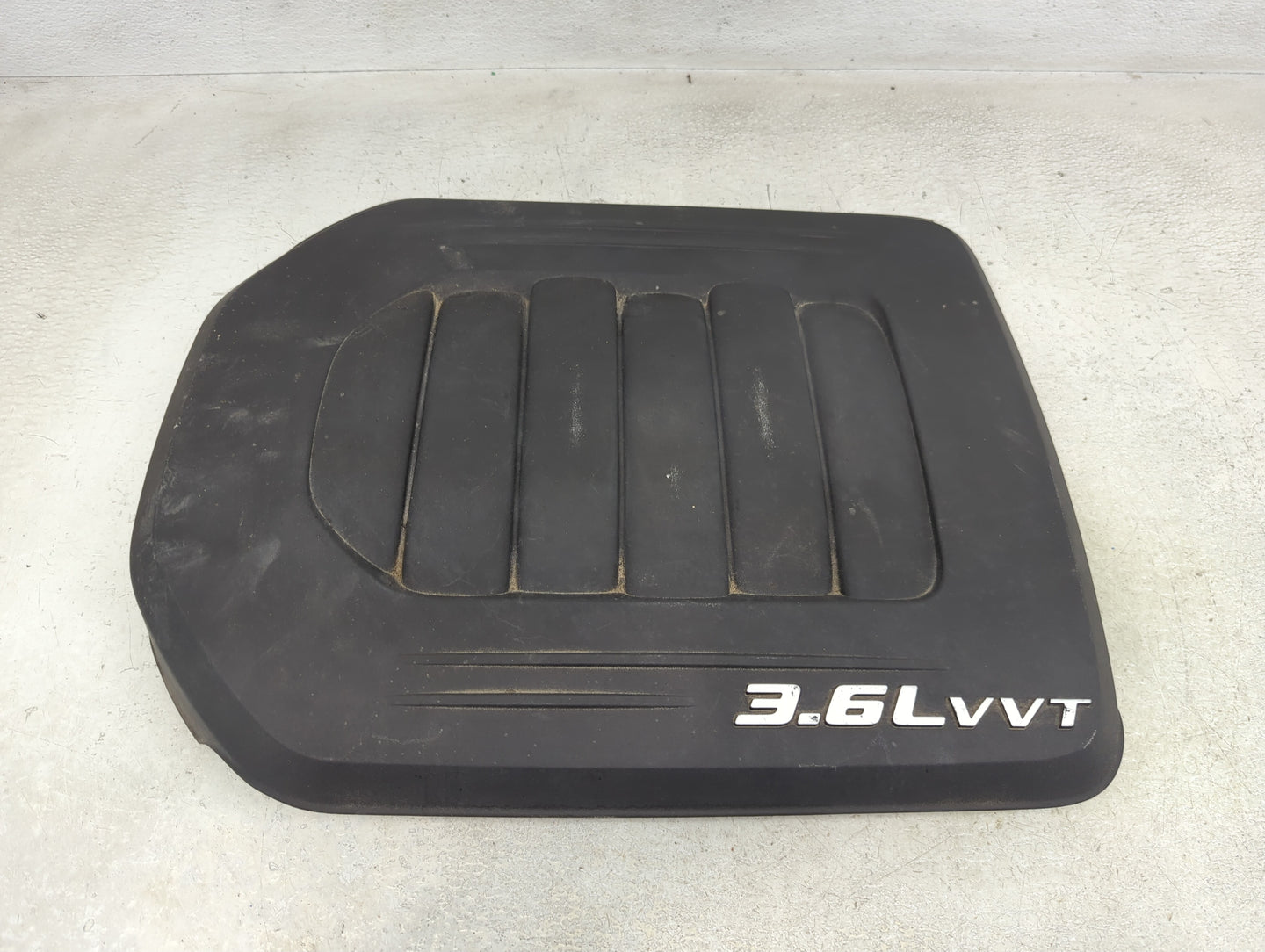 2014 Dodge Caravan Engine Cover - Oemusedautoparts1.com