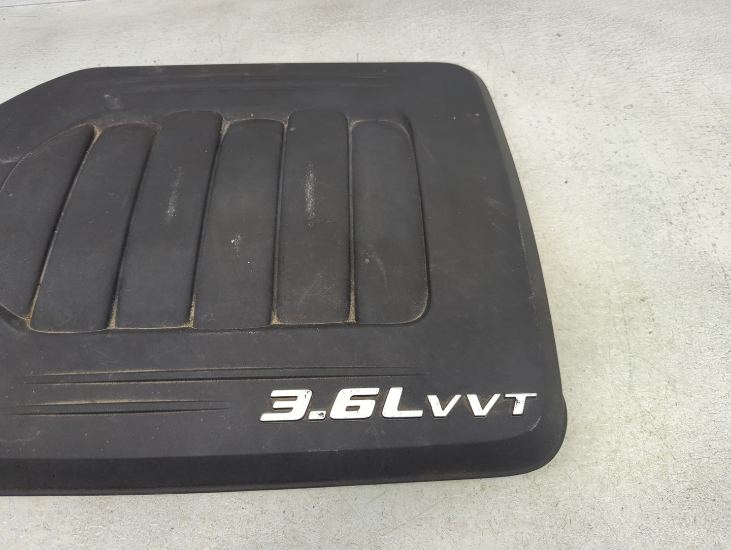 2014 Dodge Caravan Engine Cover - Oemusedautoparts1.com