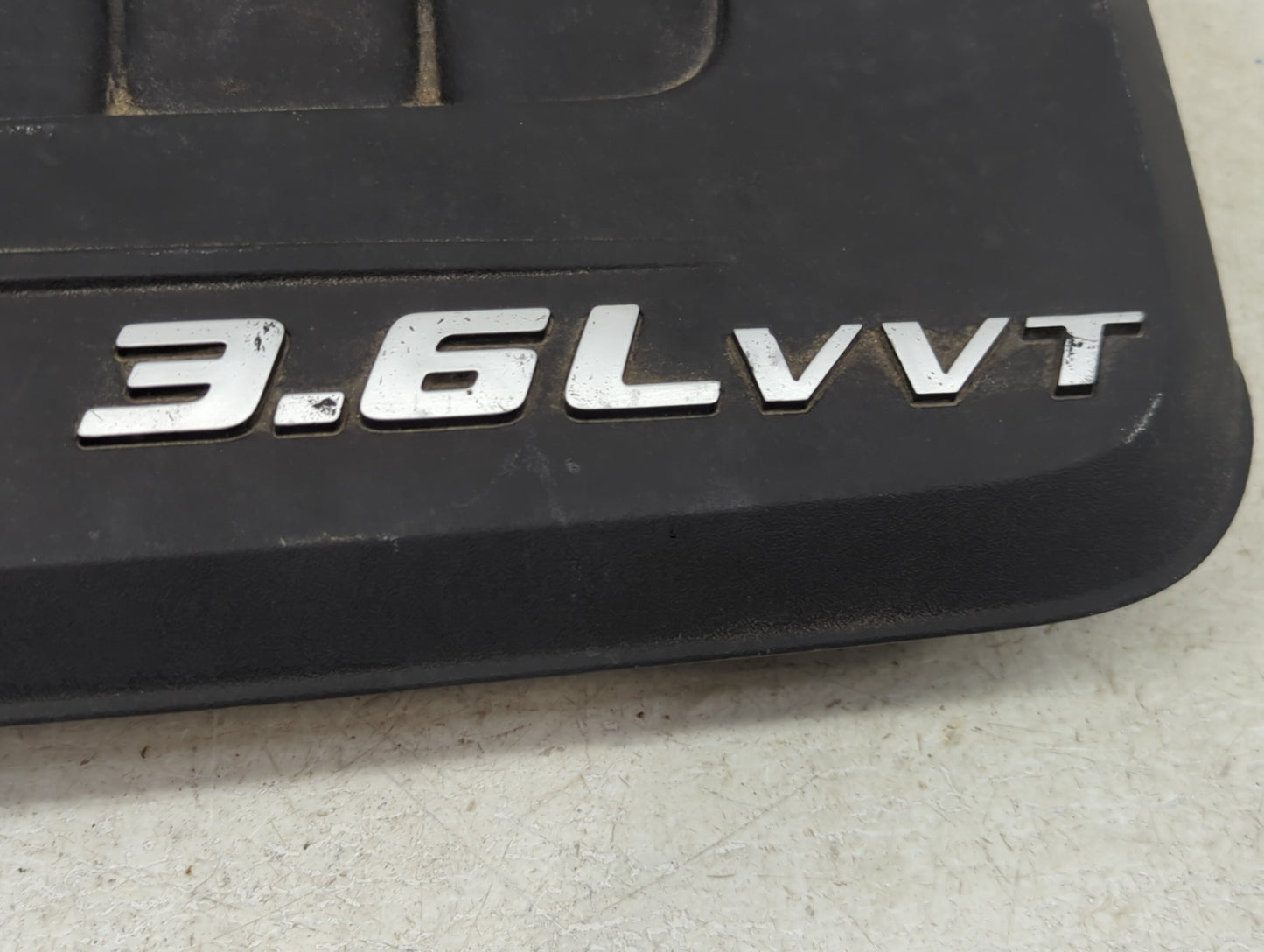 2014 Dodge Caravan Engine Cover - Oemusedautoparts1.com