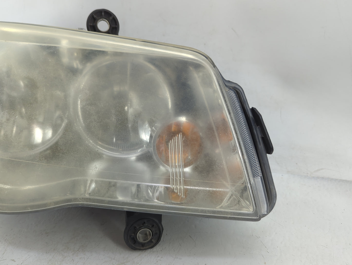Dodge Caravan Passenger Right Oem Head Light Headlight Lamp - Oemusedautoparts1.com