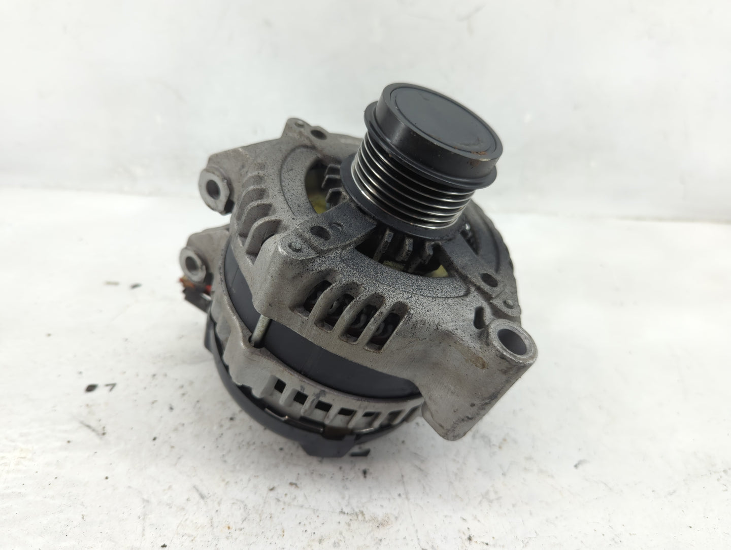 2014 Dodge Caravan Alternator Replacement Generator Charging Assembly Engine OEM P/N:68272108AD Fits OEM Used Auto Parts - O