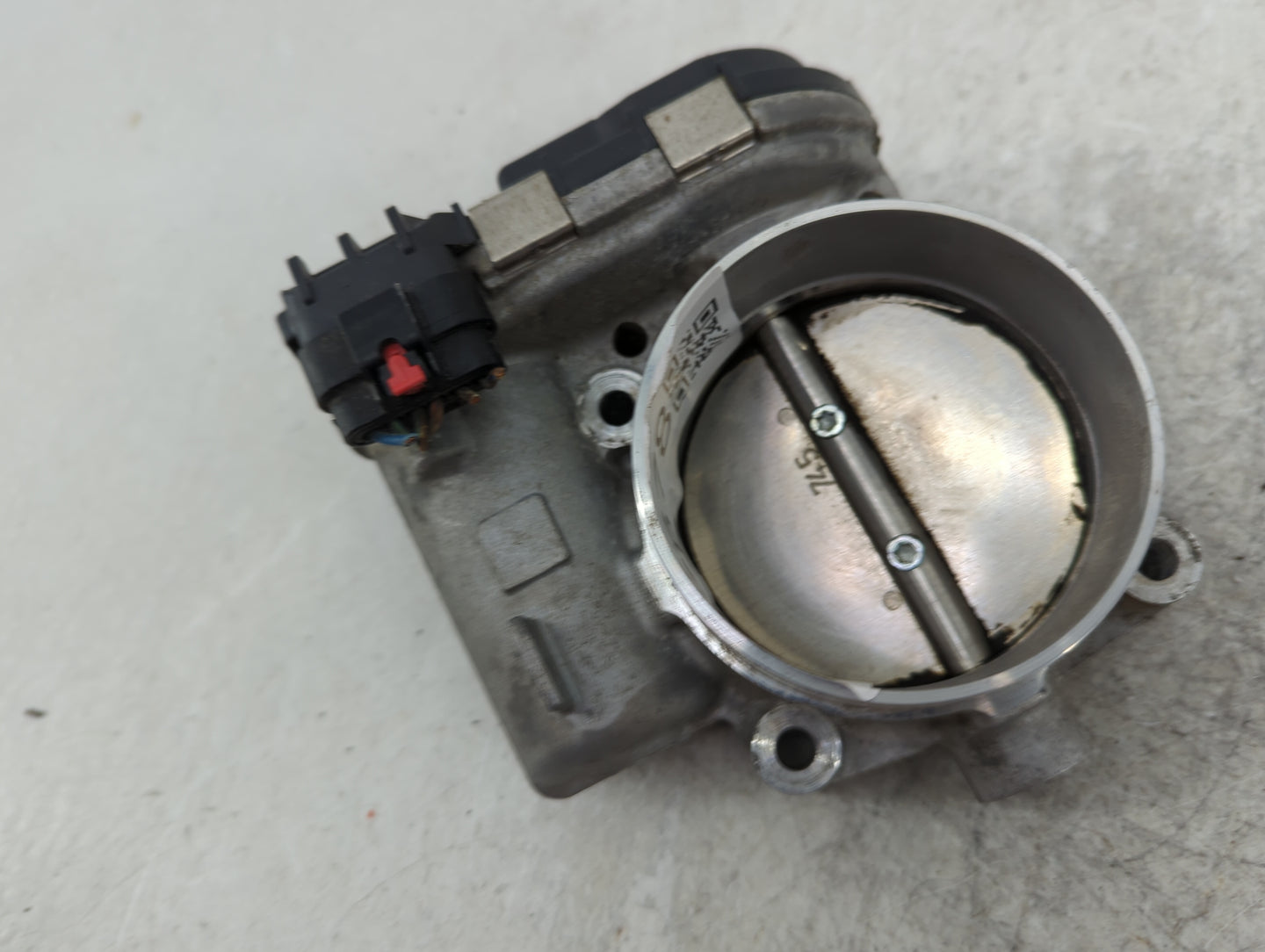 2014 Dodge Caravan Throttle Body P/N:05184349AC Fits Fits 2011 2012 2013 2015 2016 2017 2018 2019 2020 2021 2022 OEM Used Au