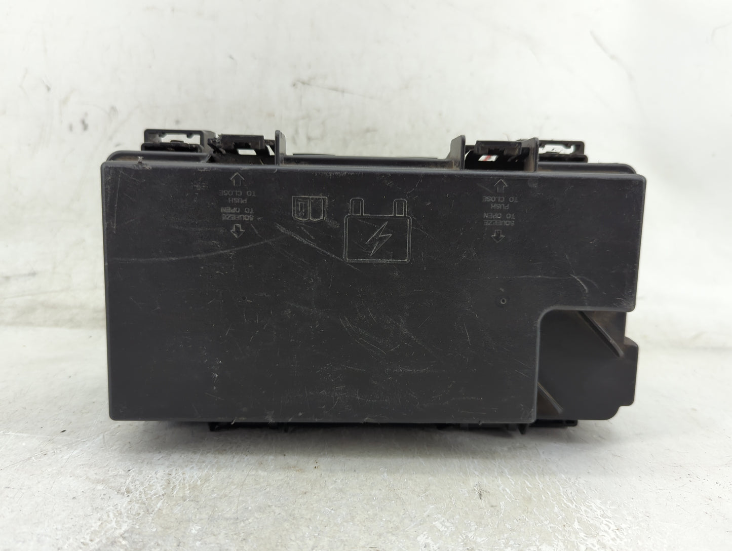 Dodge Caravan Fusebox Fuse Box Relay Module Tipm 68217405ab - Oemusedautoparts1.com