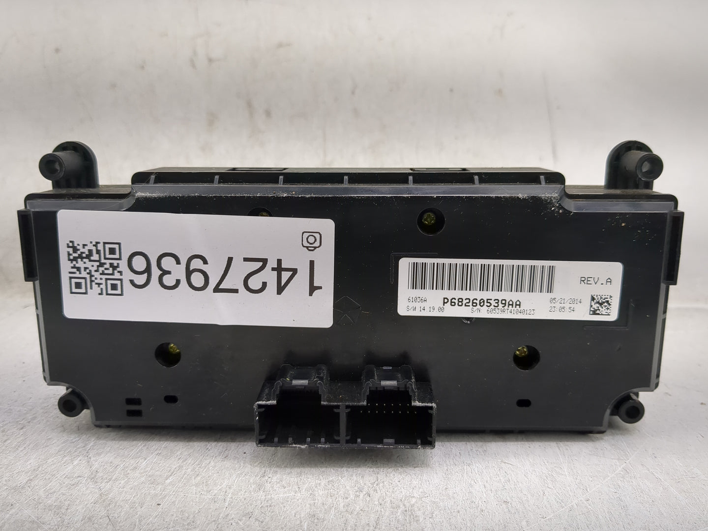 2014 Dodge Caravan Climate Control Module Temperature AC/Heater Replacement P/N:P68260539AA Fits OEM Used Auto Parts - Oemus
